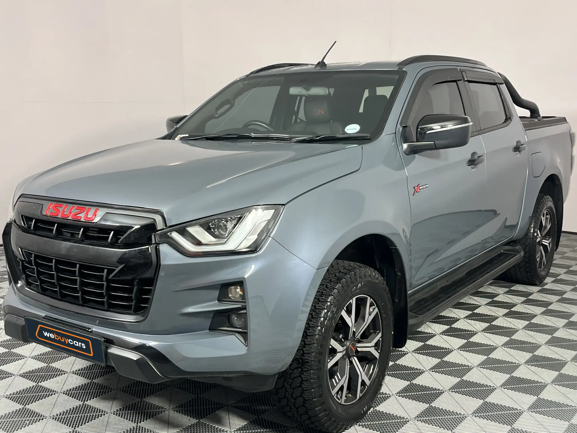 2025 Isuzu D-MAX