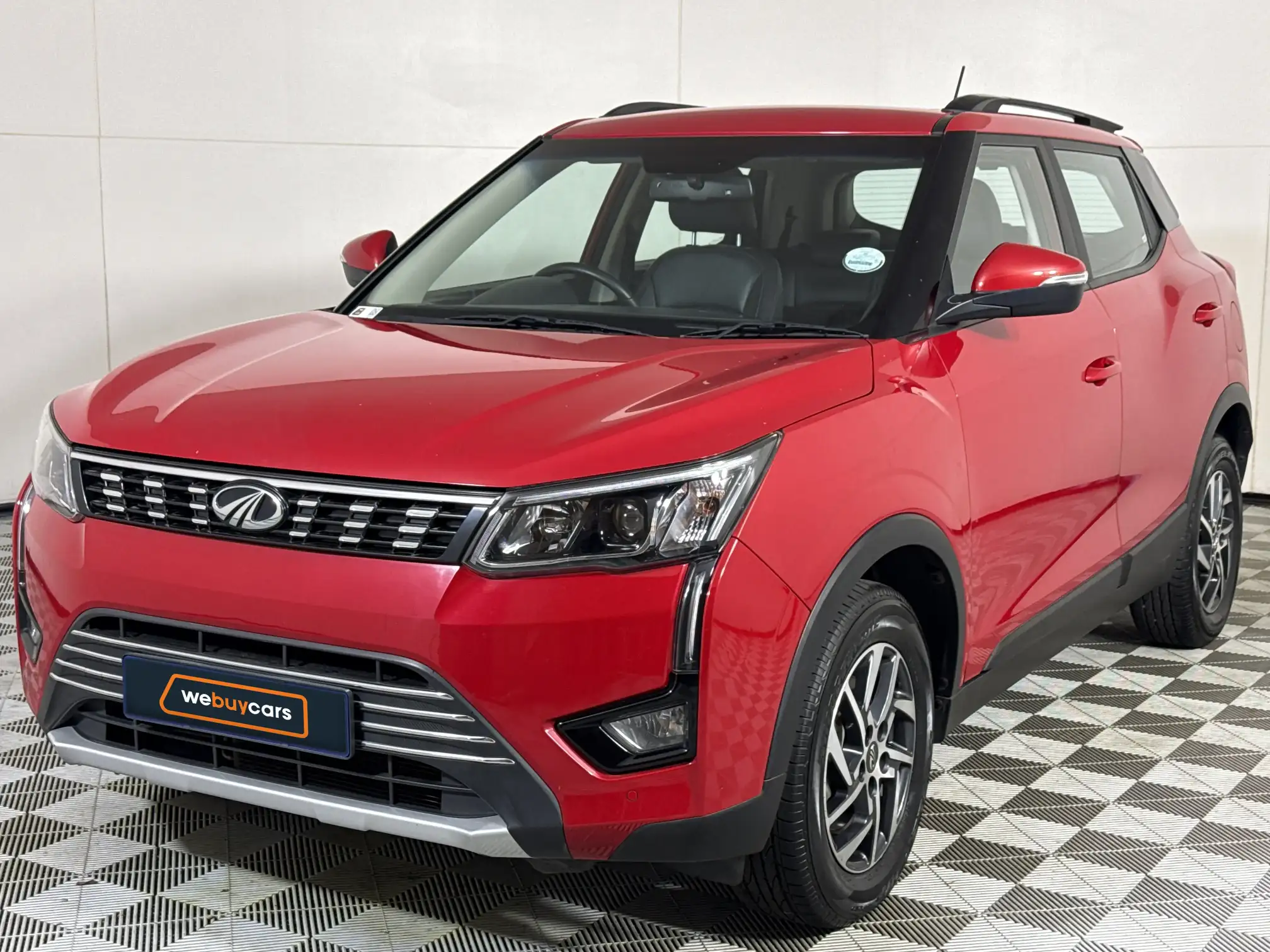 2023 Mahindra Xuv300