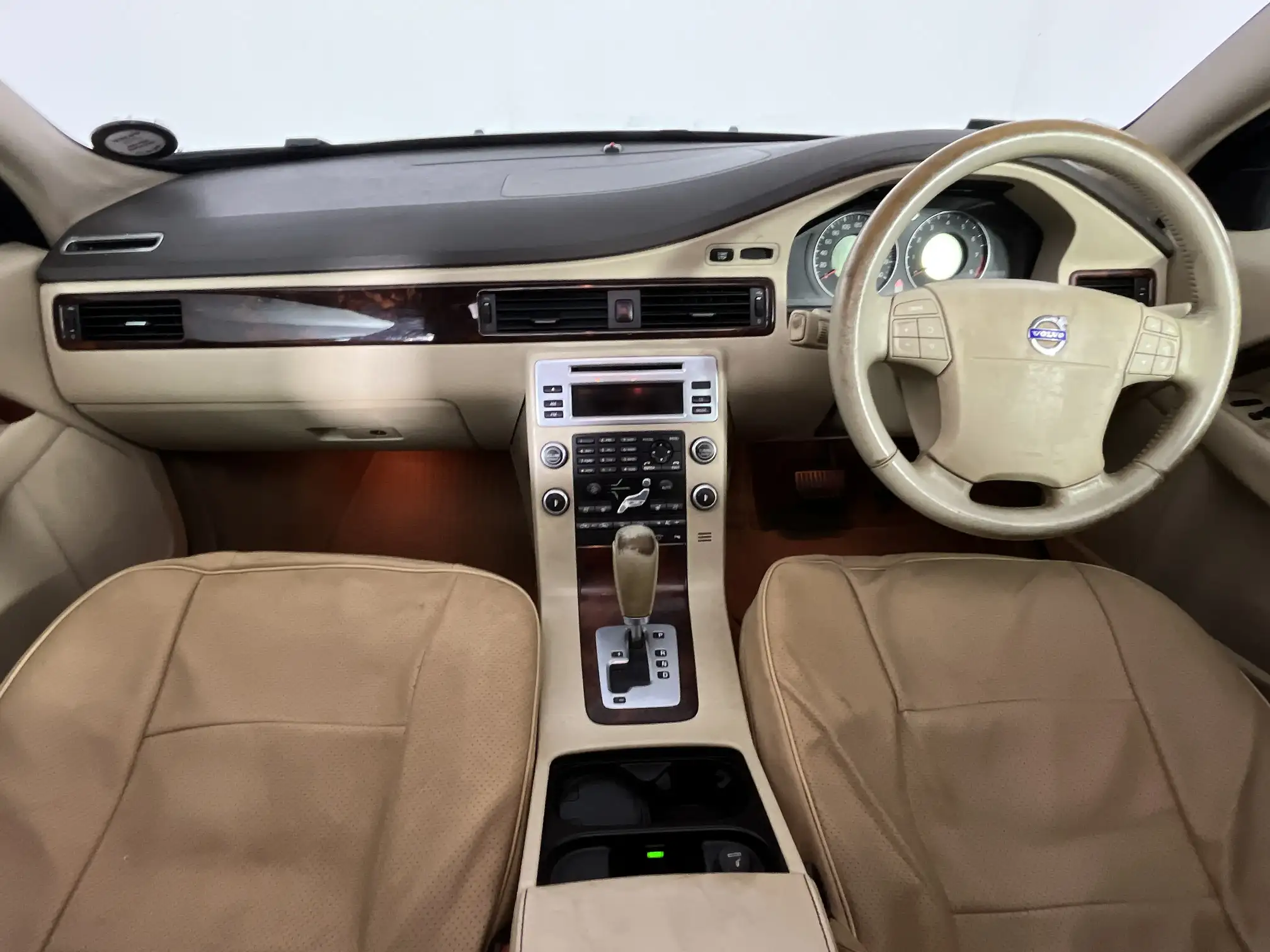 Volvo S80