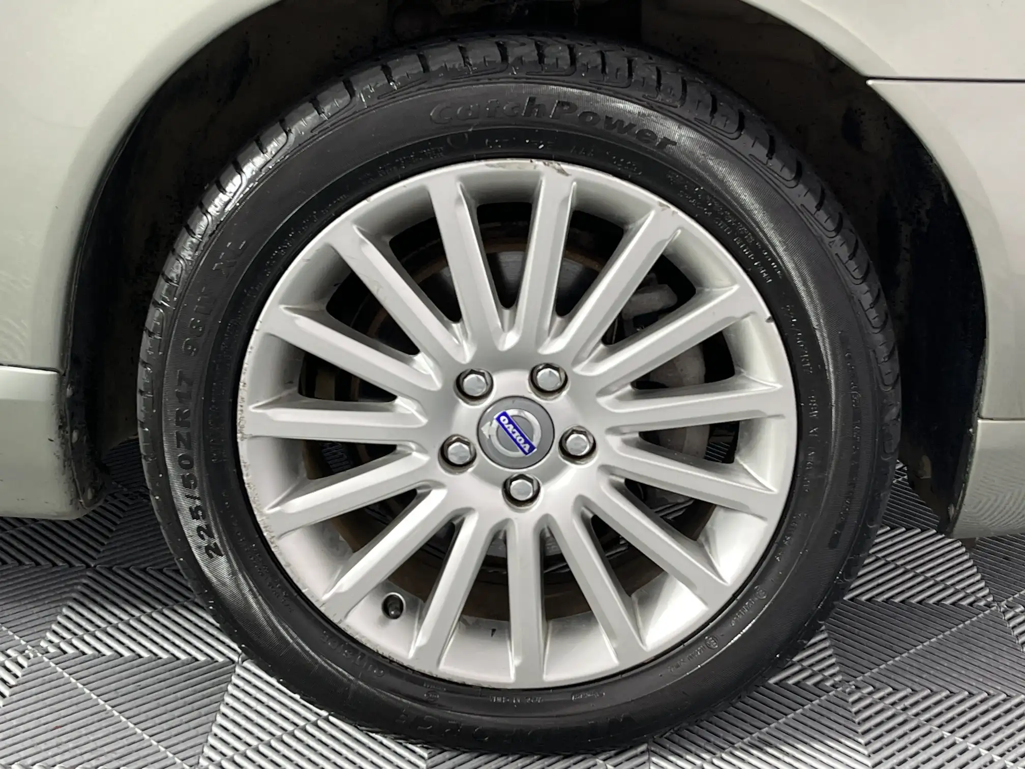 Volvo S80