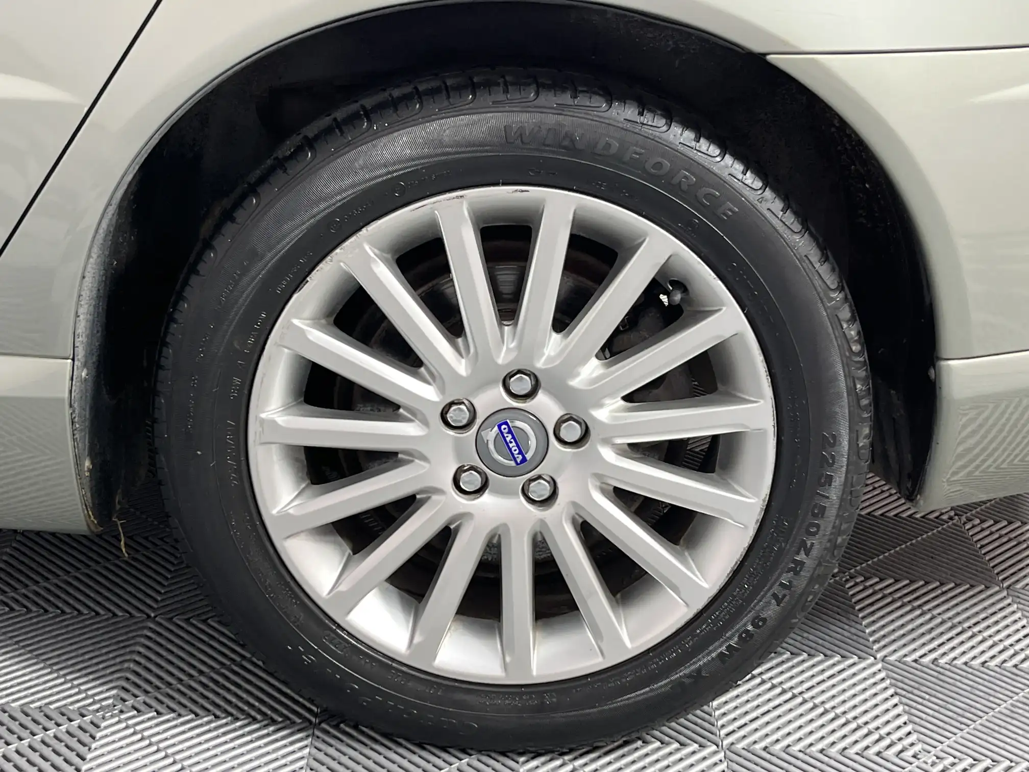 Volvo S80