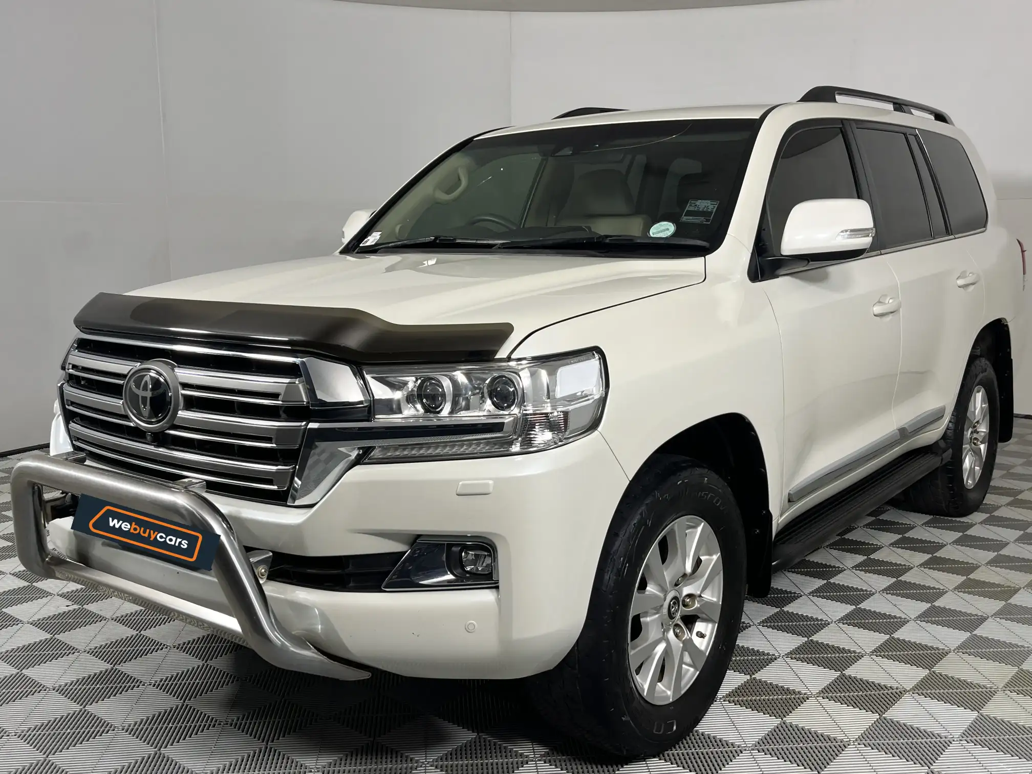 2017 Toyota Land Cruiser