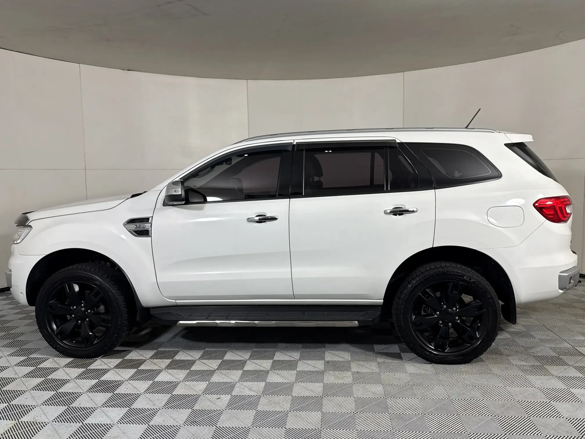 Ford Everest