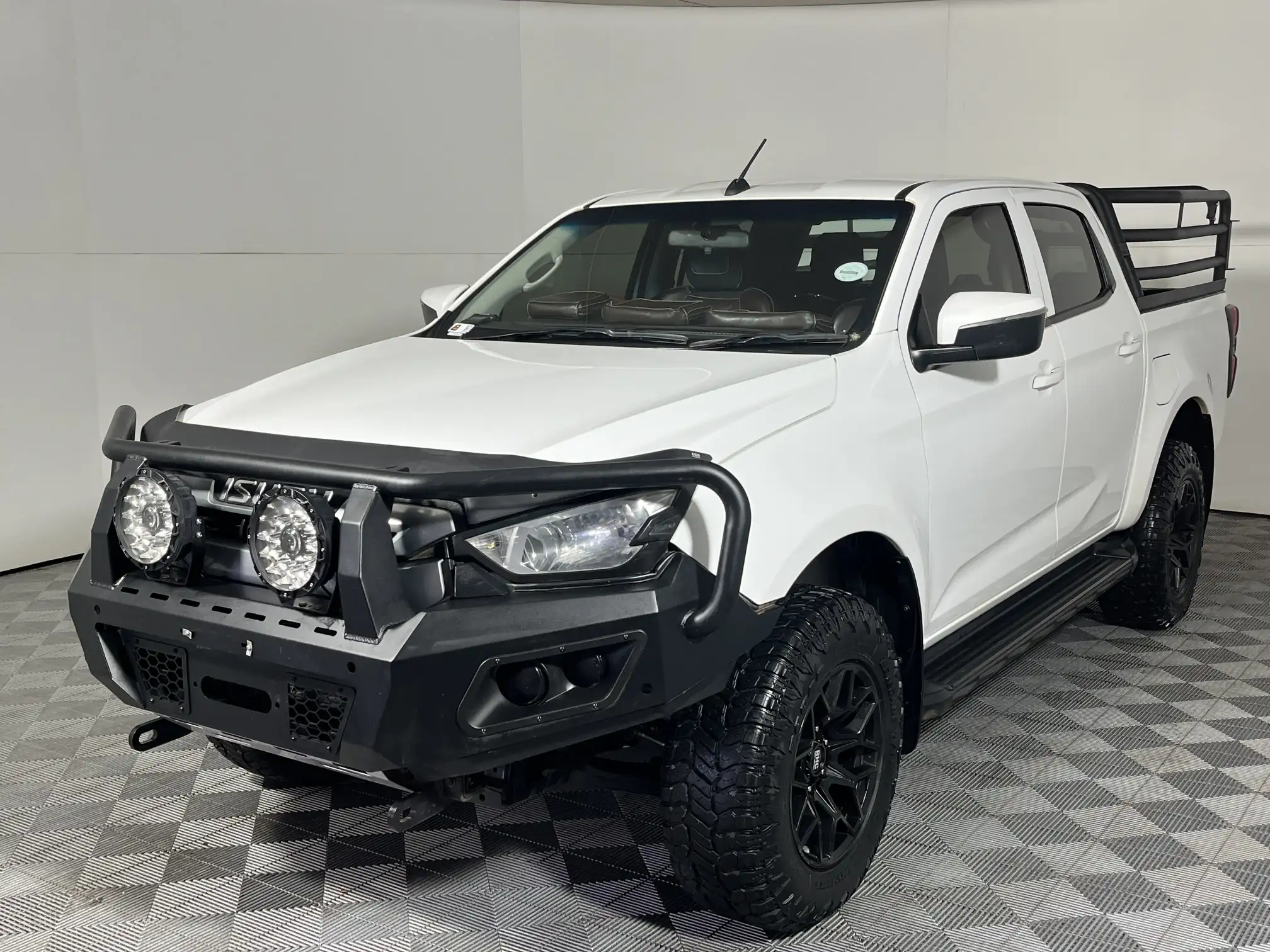 Isuzu D-MAX