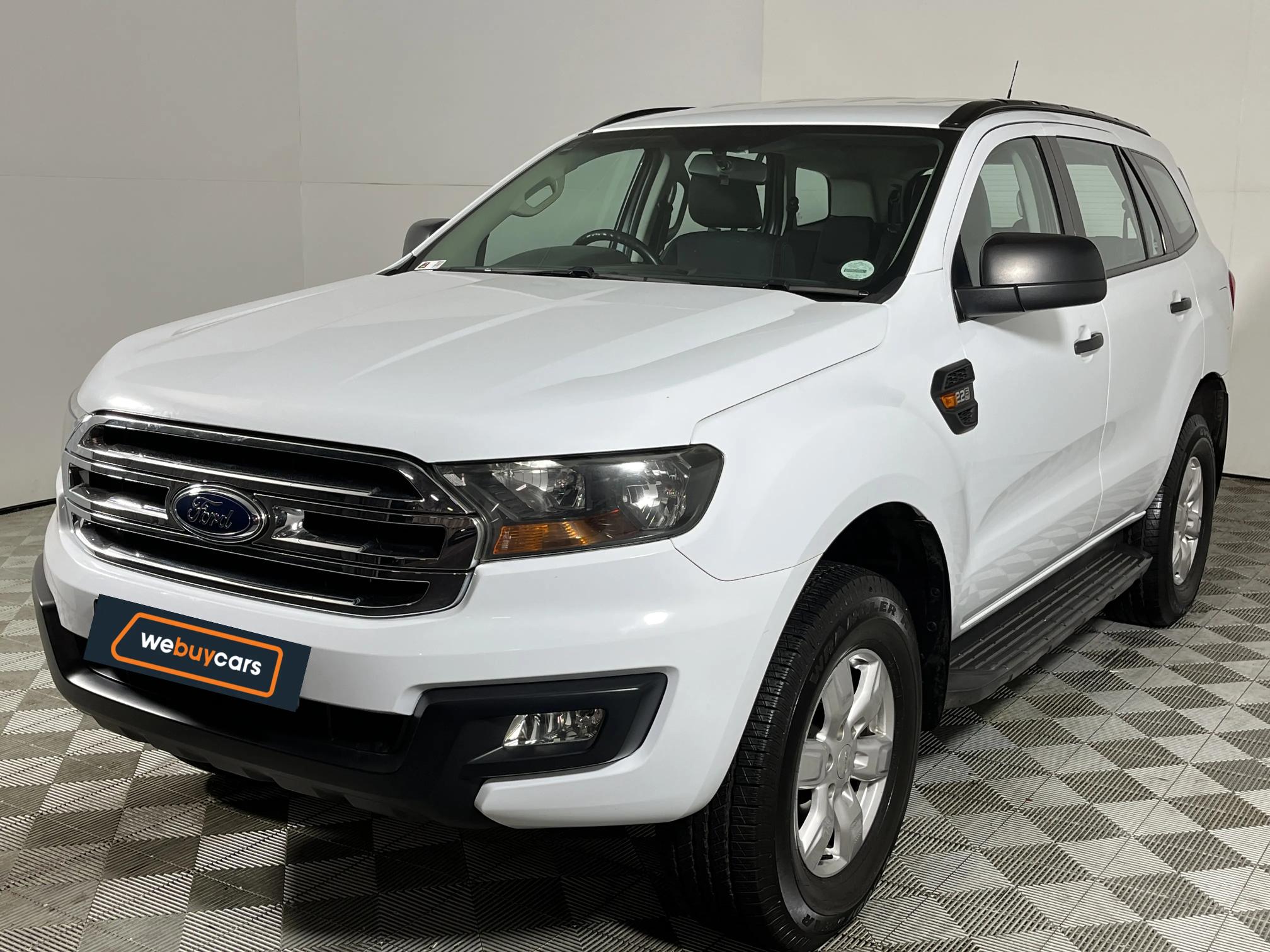 Ford Everest 2.2 XLS Auto