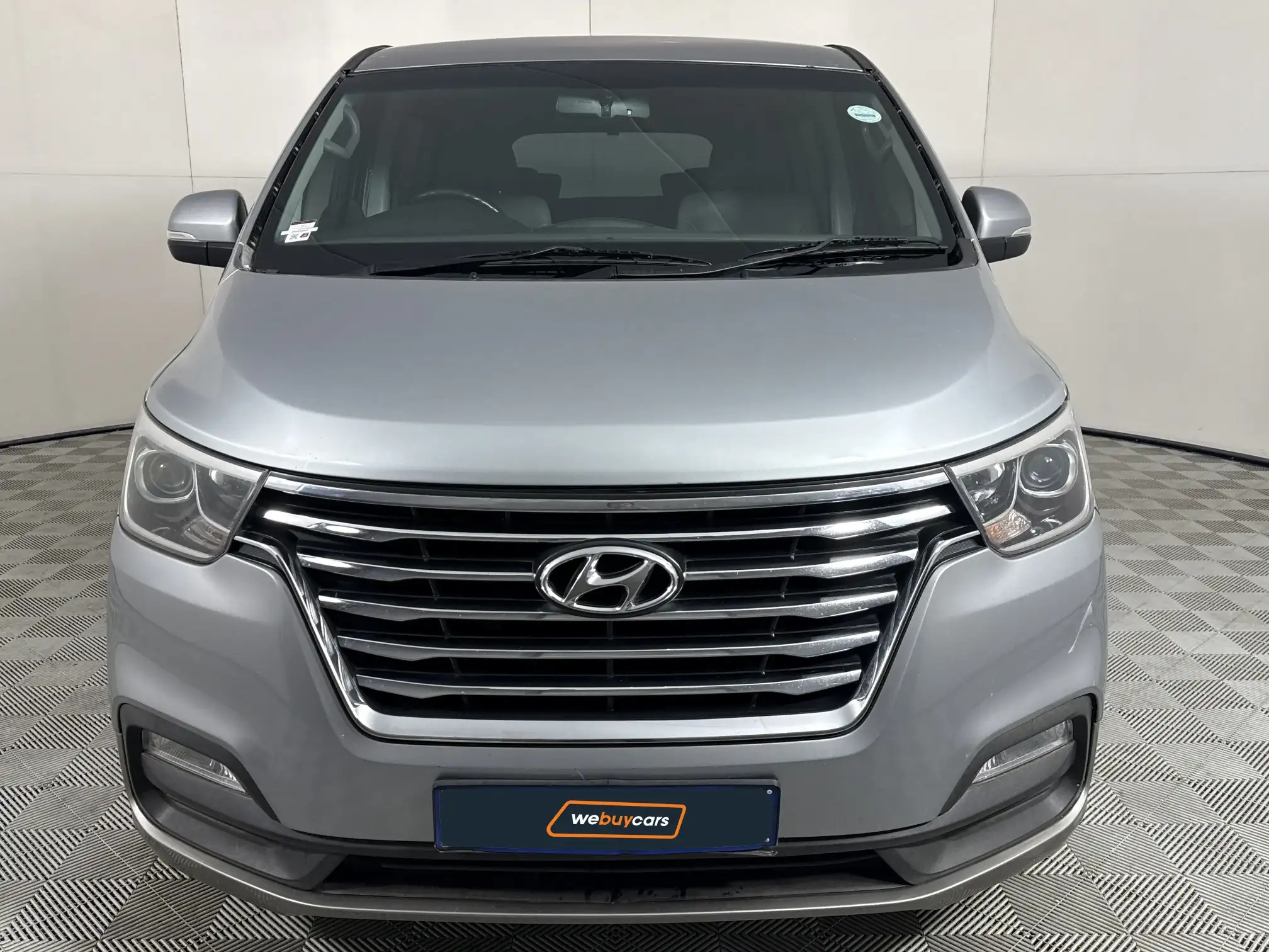 Hyundai H-1