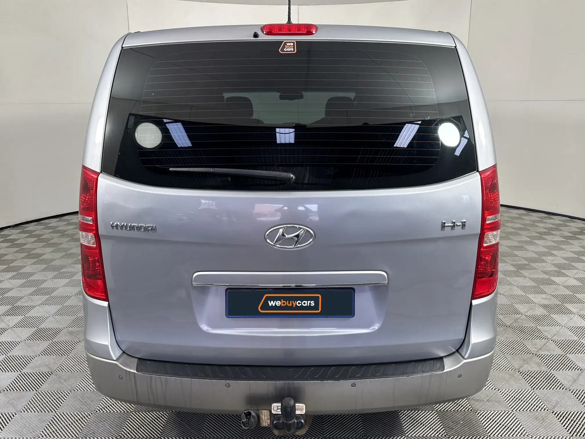 Hyundai H-1