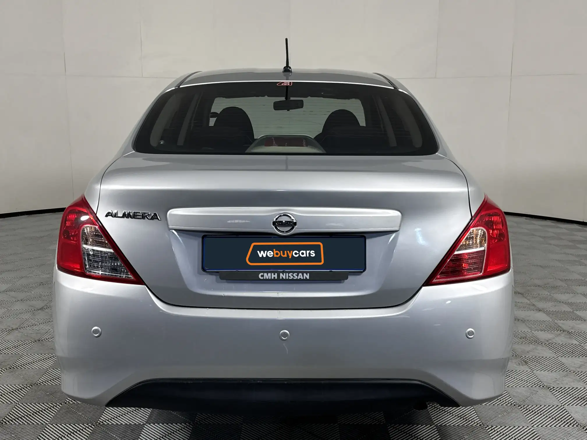 Nissan Almera