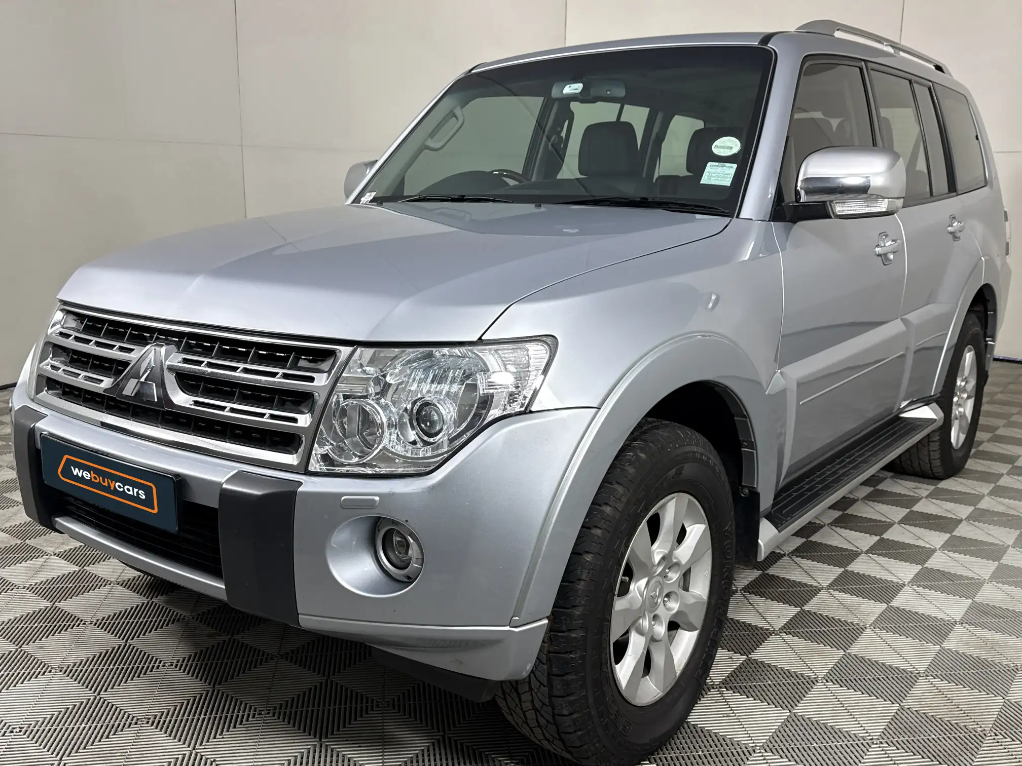 2011 Mitsubishi Pajero