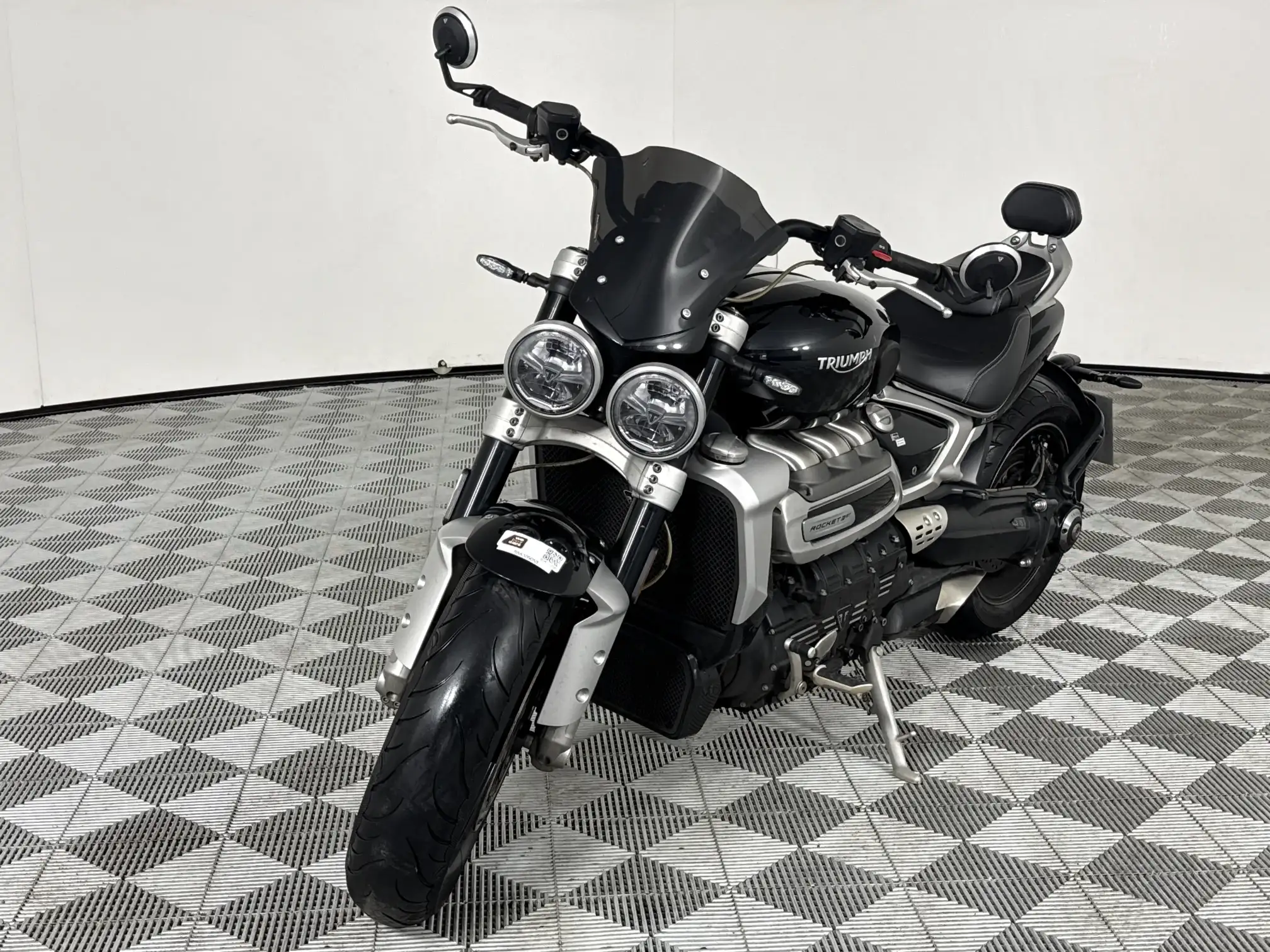 Triumph Rocket