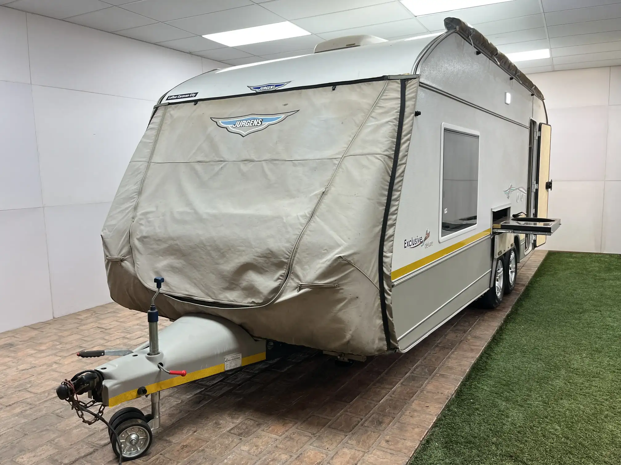 2017 Jurgens Exclusive