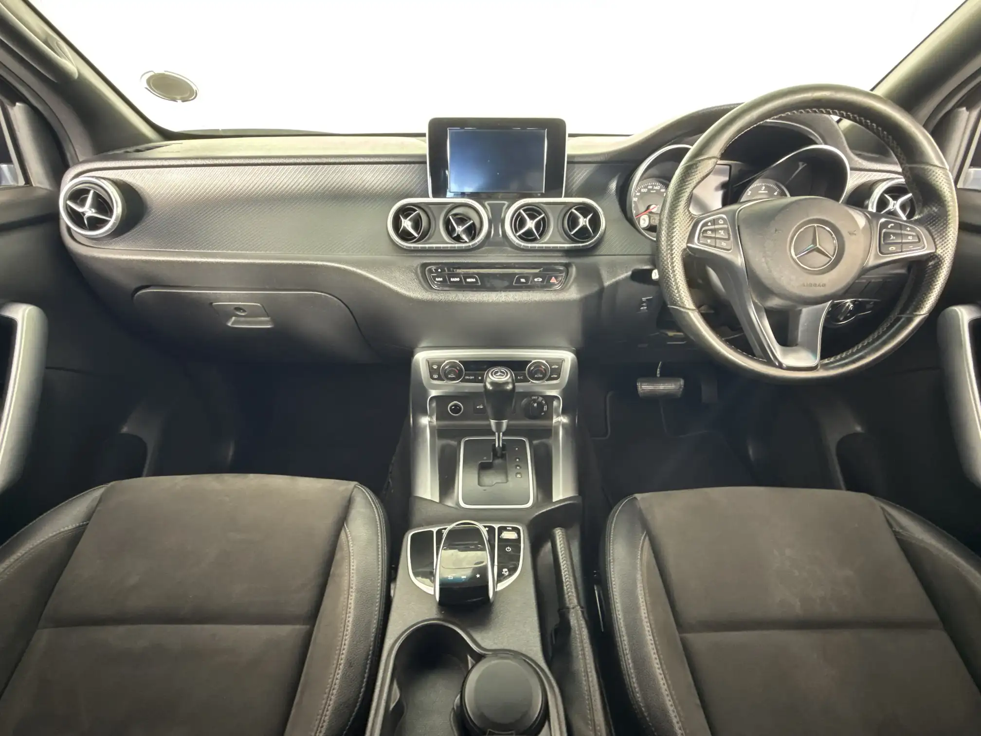 Mercedes-Benz X-Class