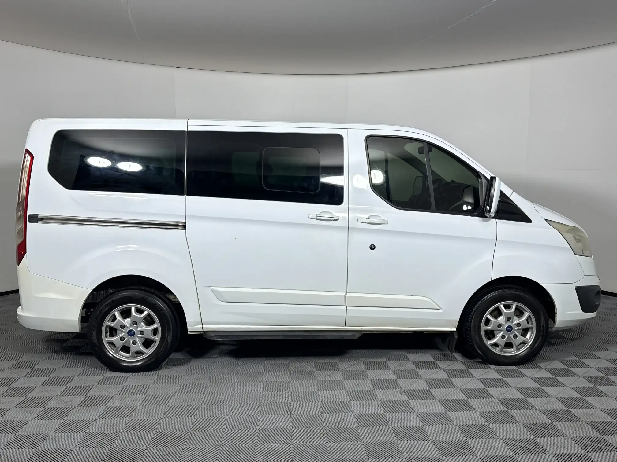 Ford Tourneo