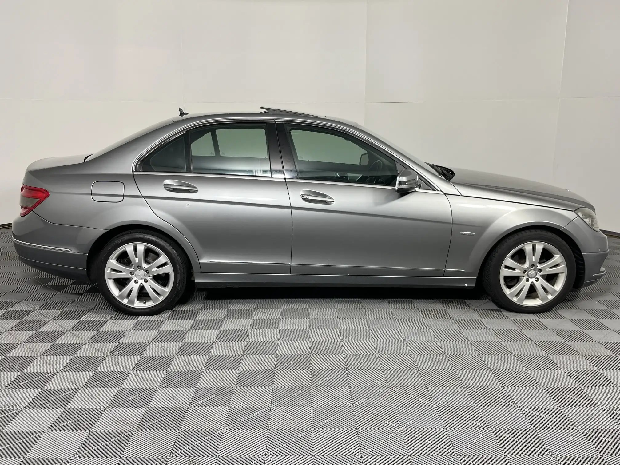 Mercedes-Benz C Class Sedan