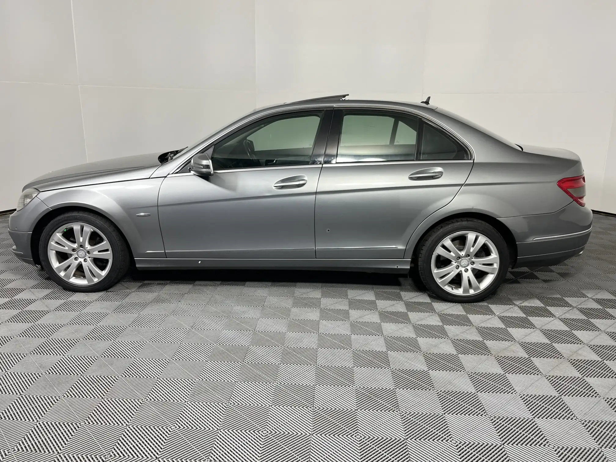Mercedes-Benz C Class Sedan