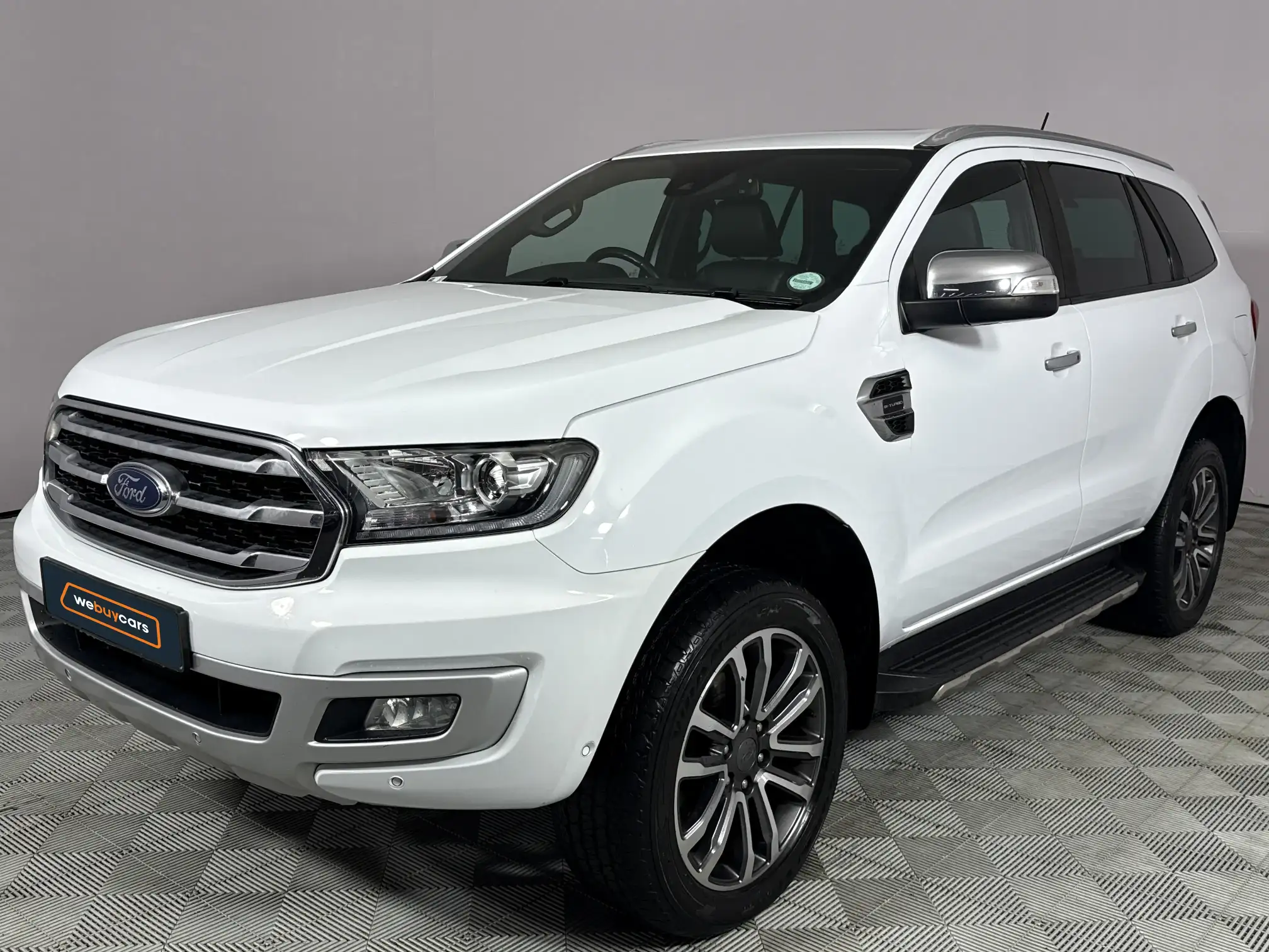 2020 Ford Everest