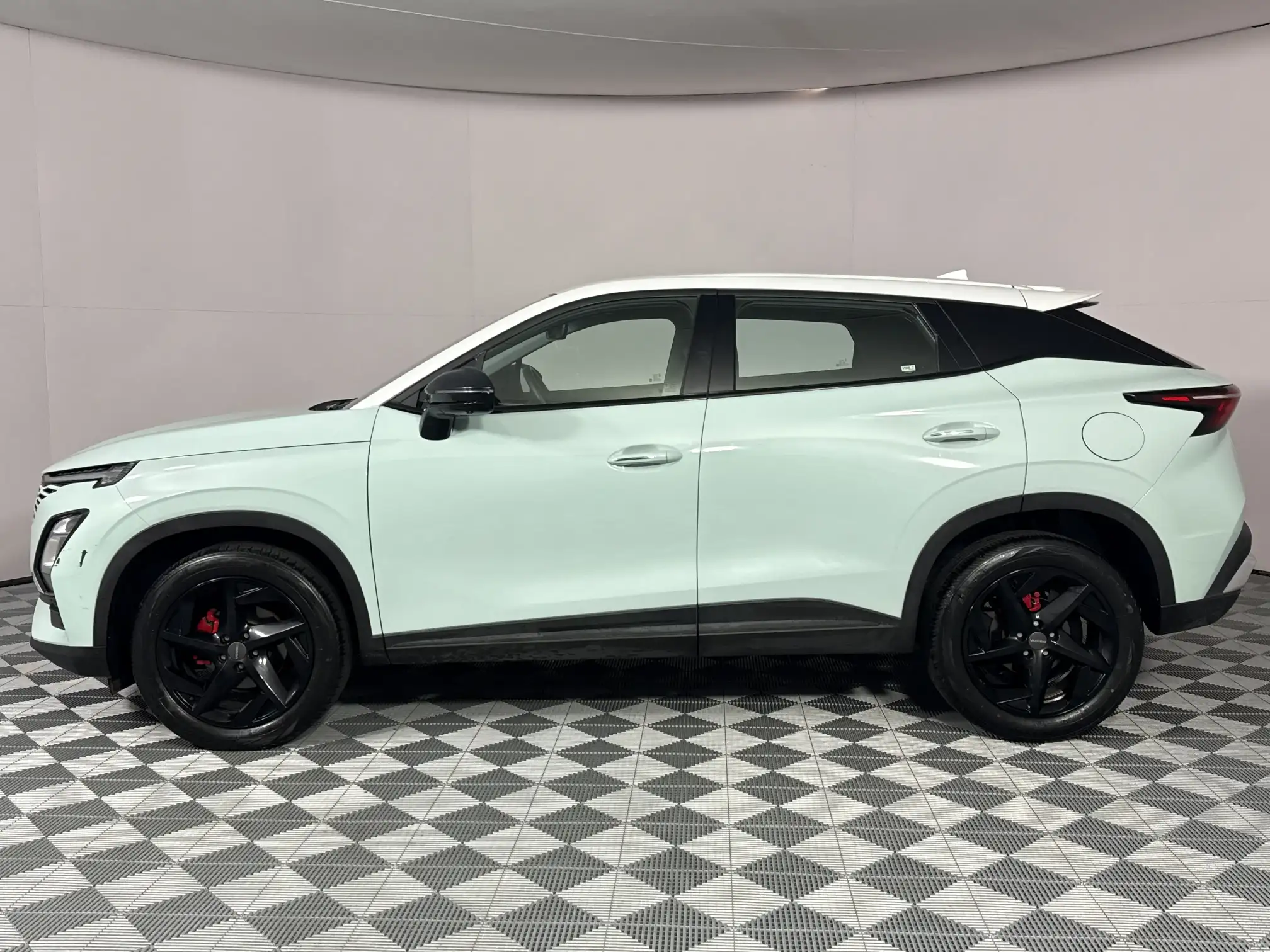 Chery Omoda