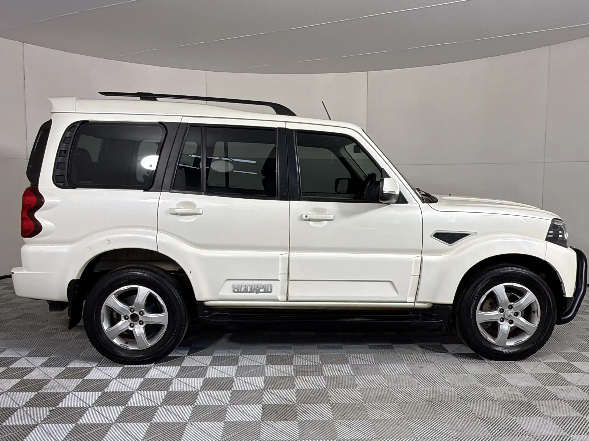 Mahindra Scorpio