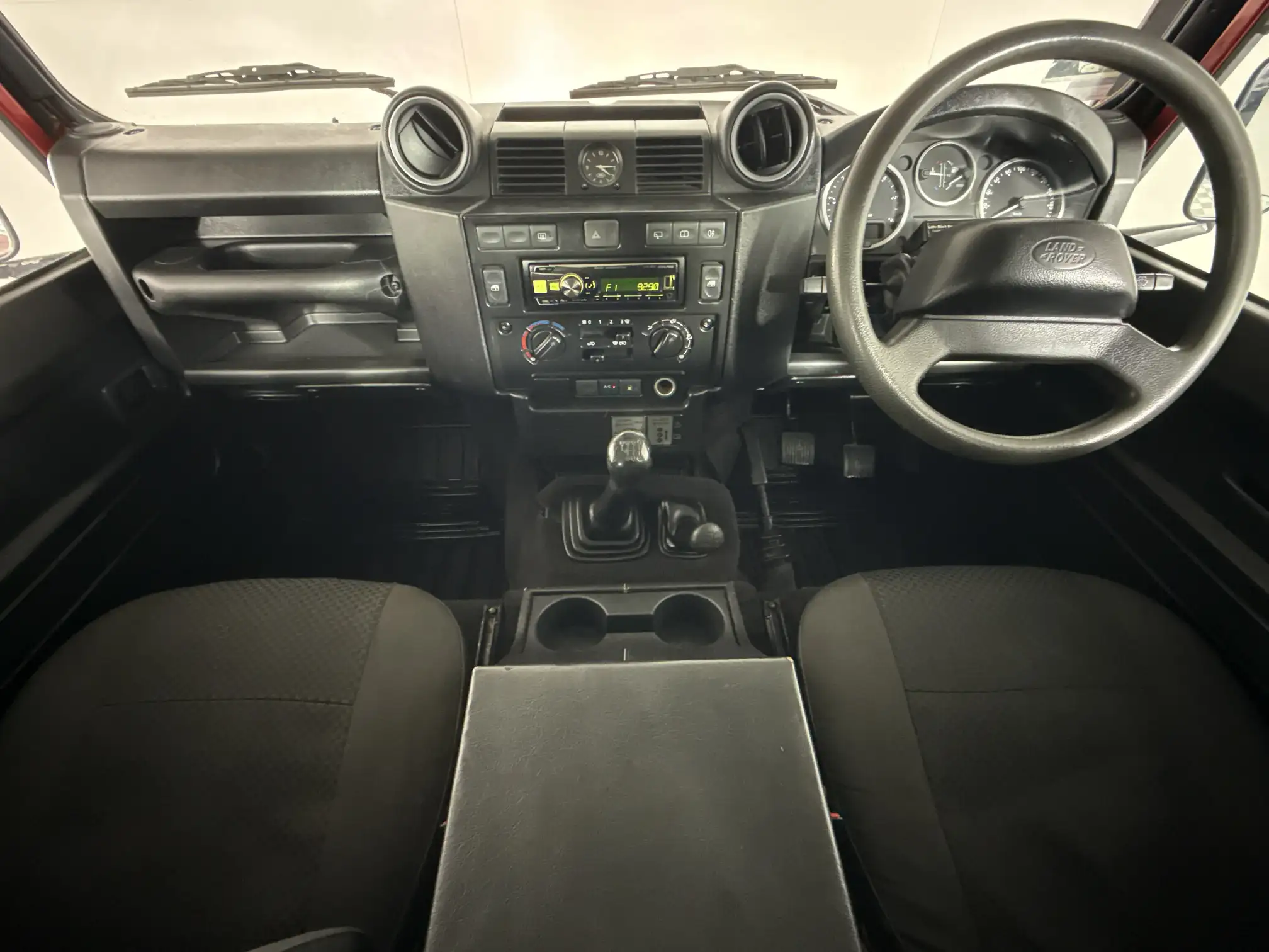 Land Rover Defender 90