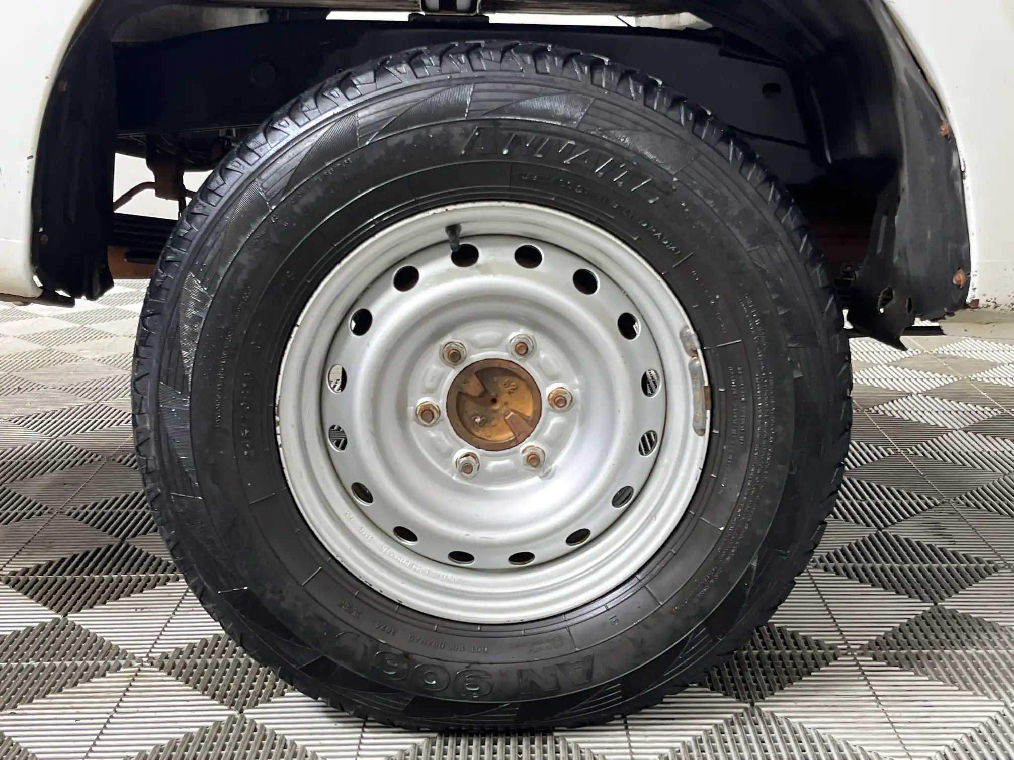 Isuzu KB