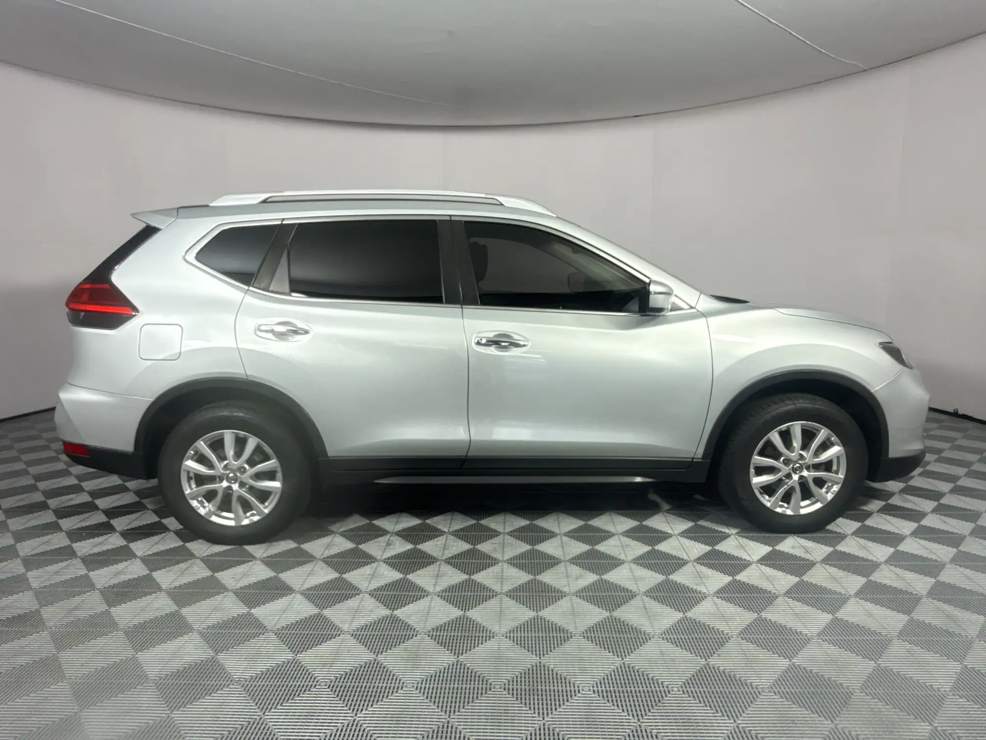 Nissan X Trail