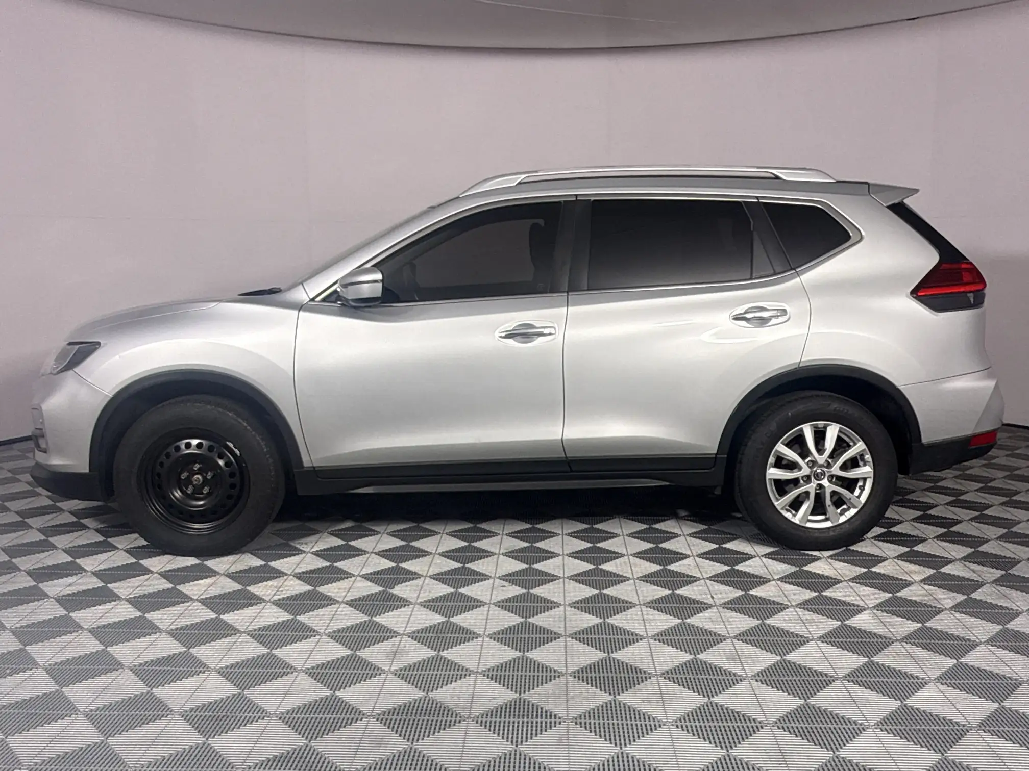 Nissan X Trail