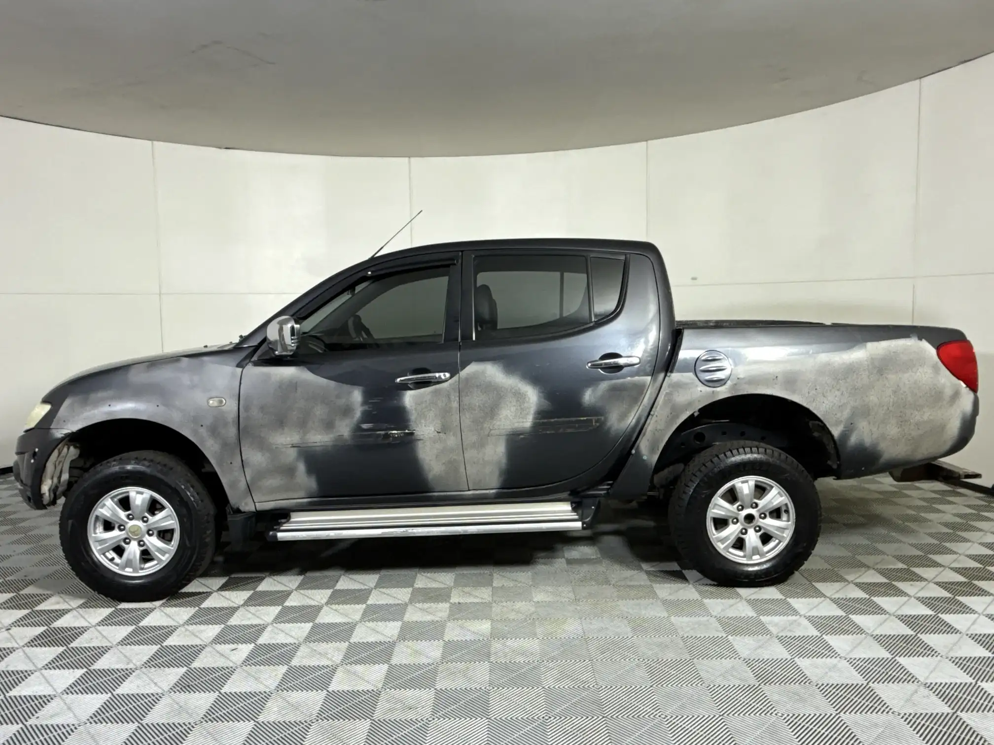 Mitsubishi Triton