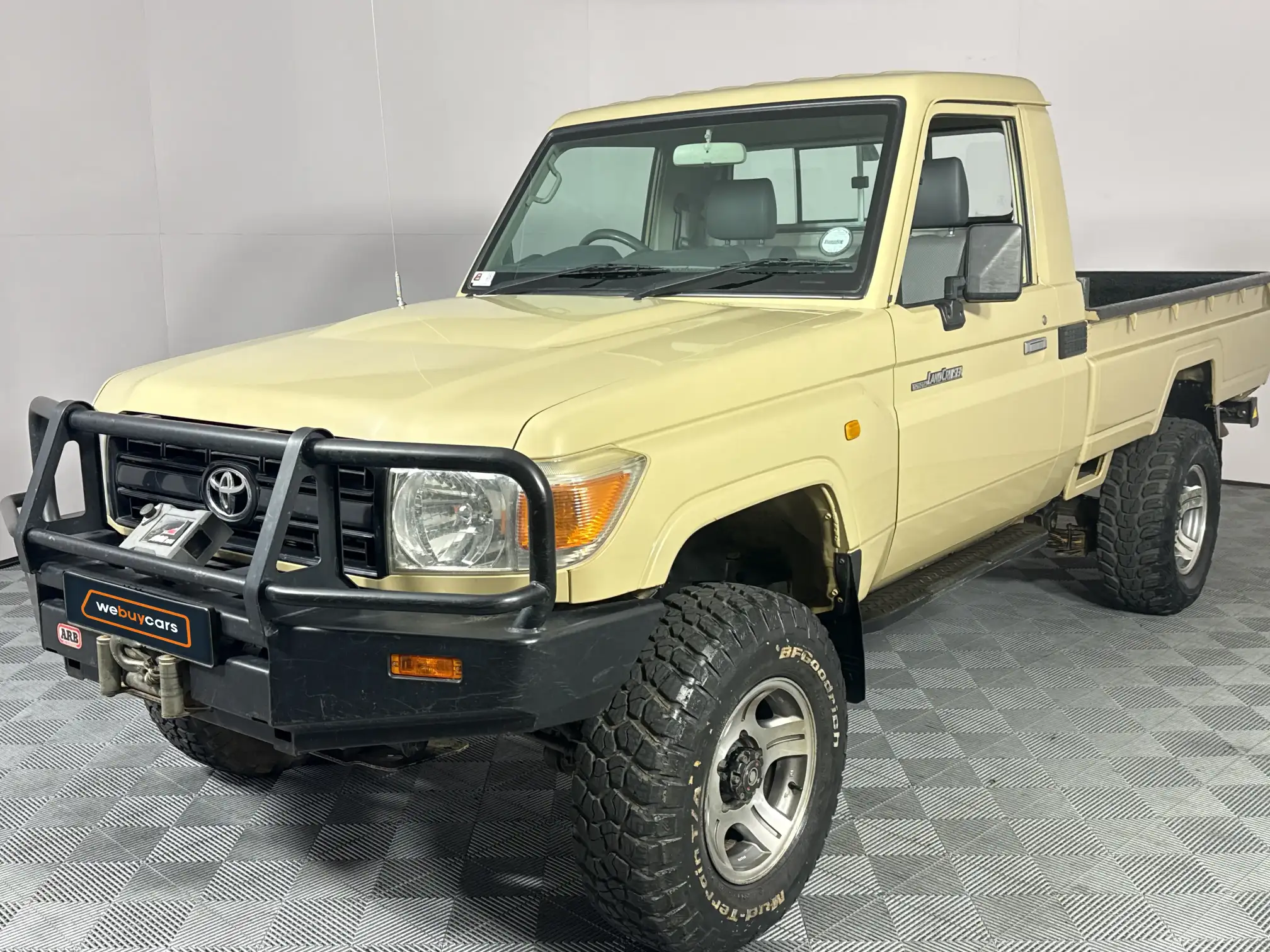 2012 Toyota Land Cruiser