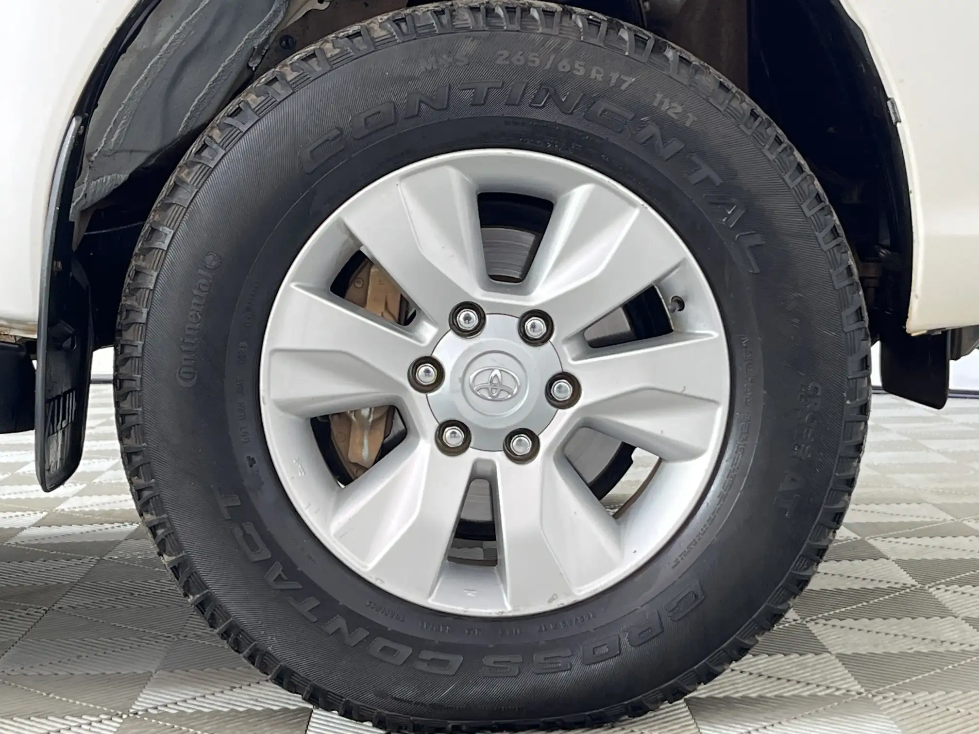 Toyota Hilux