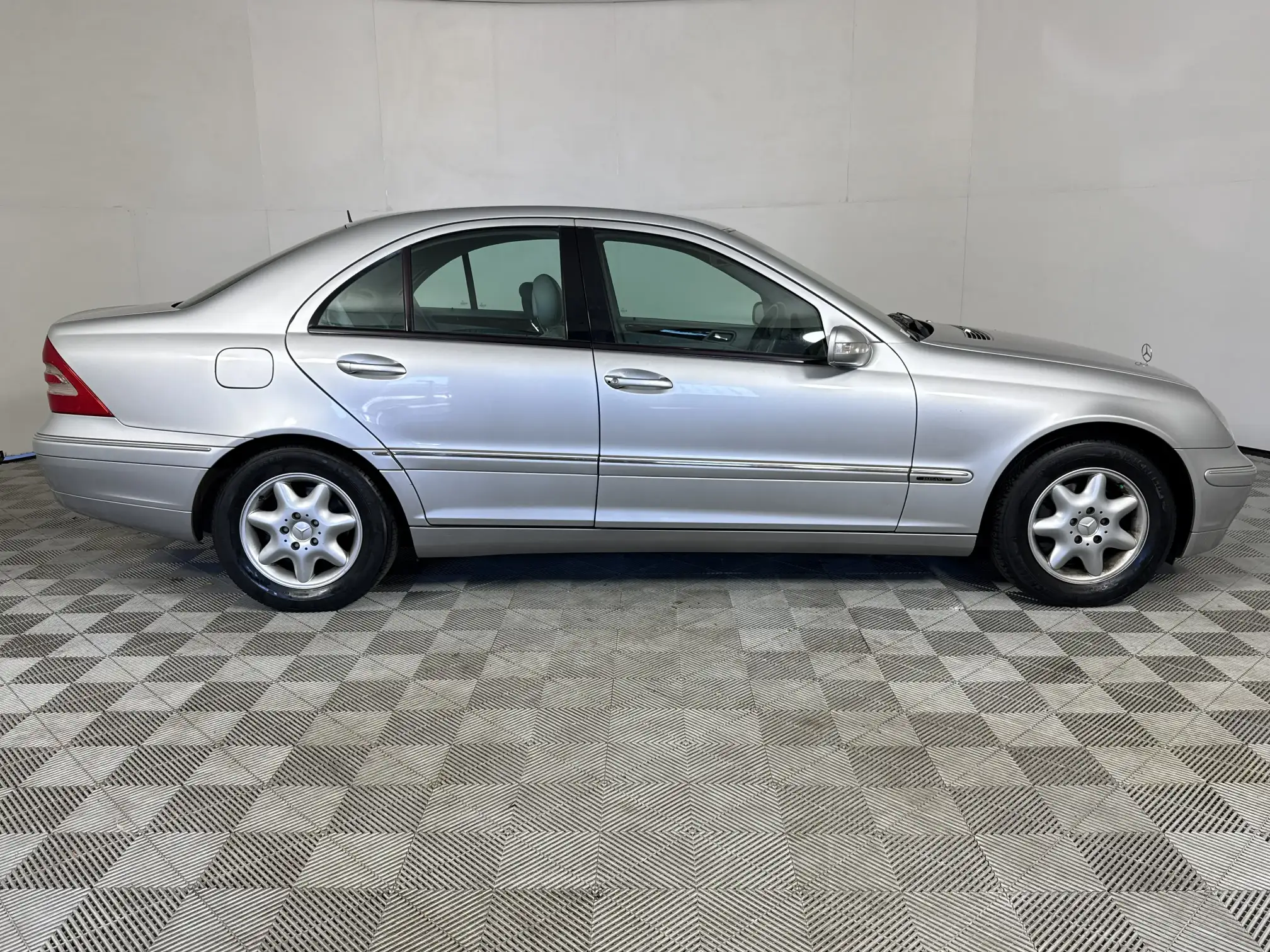 Mercedes-Benz C Class Sedan