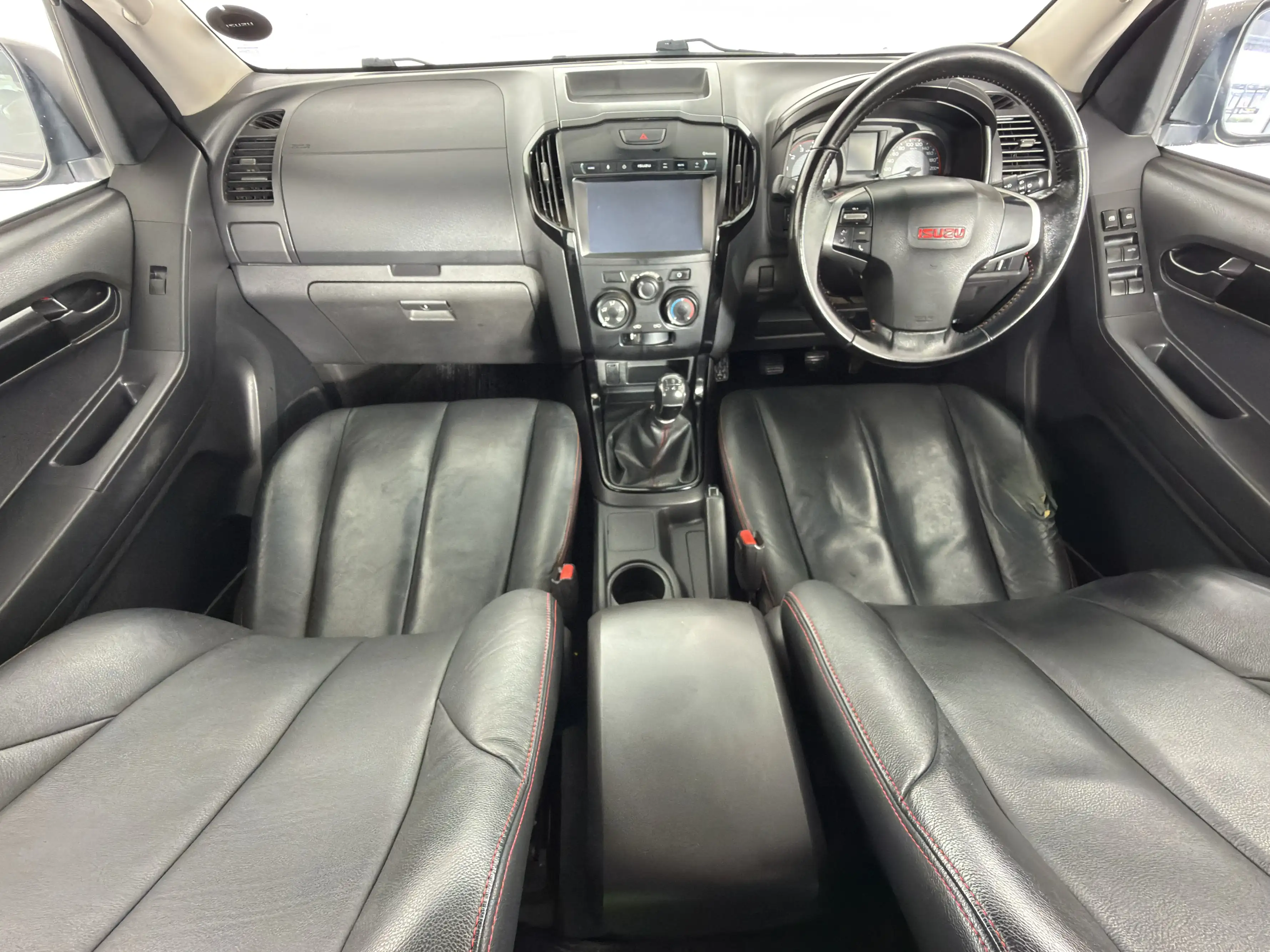 Isuzu D-MAX