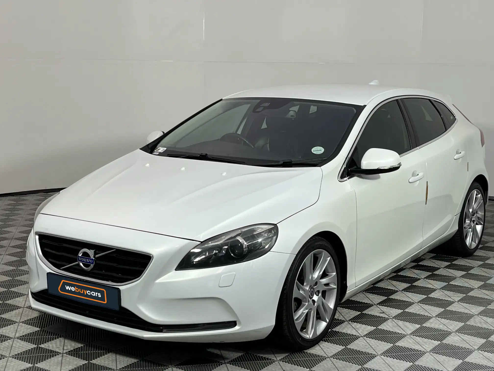 2014 Volvo V40