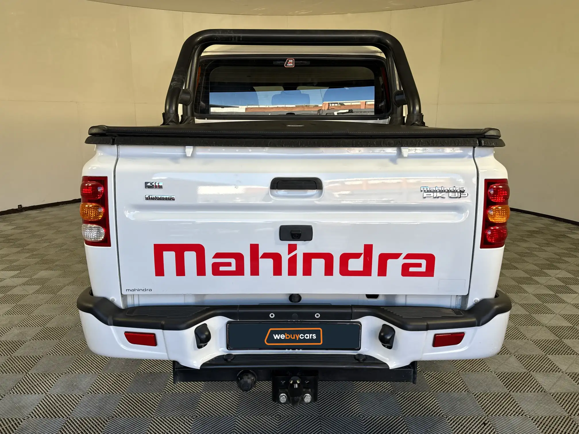 Mahindra PIK UP