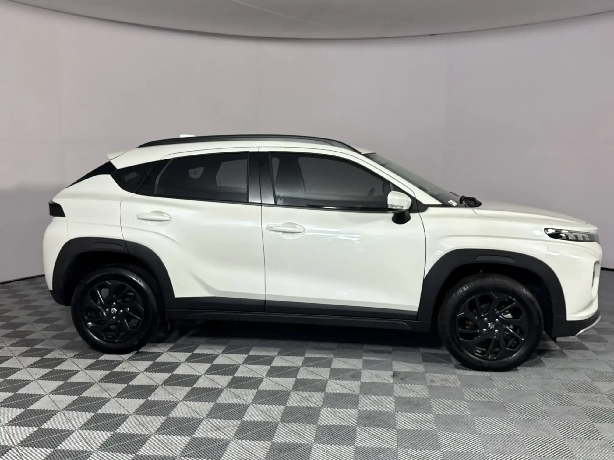 Suzuki Fronx