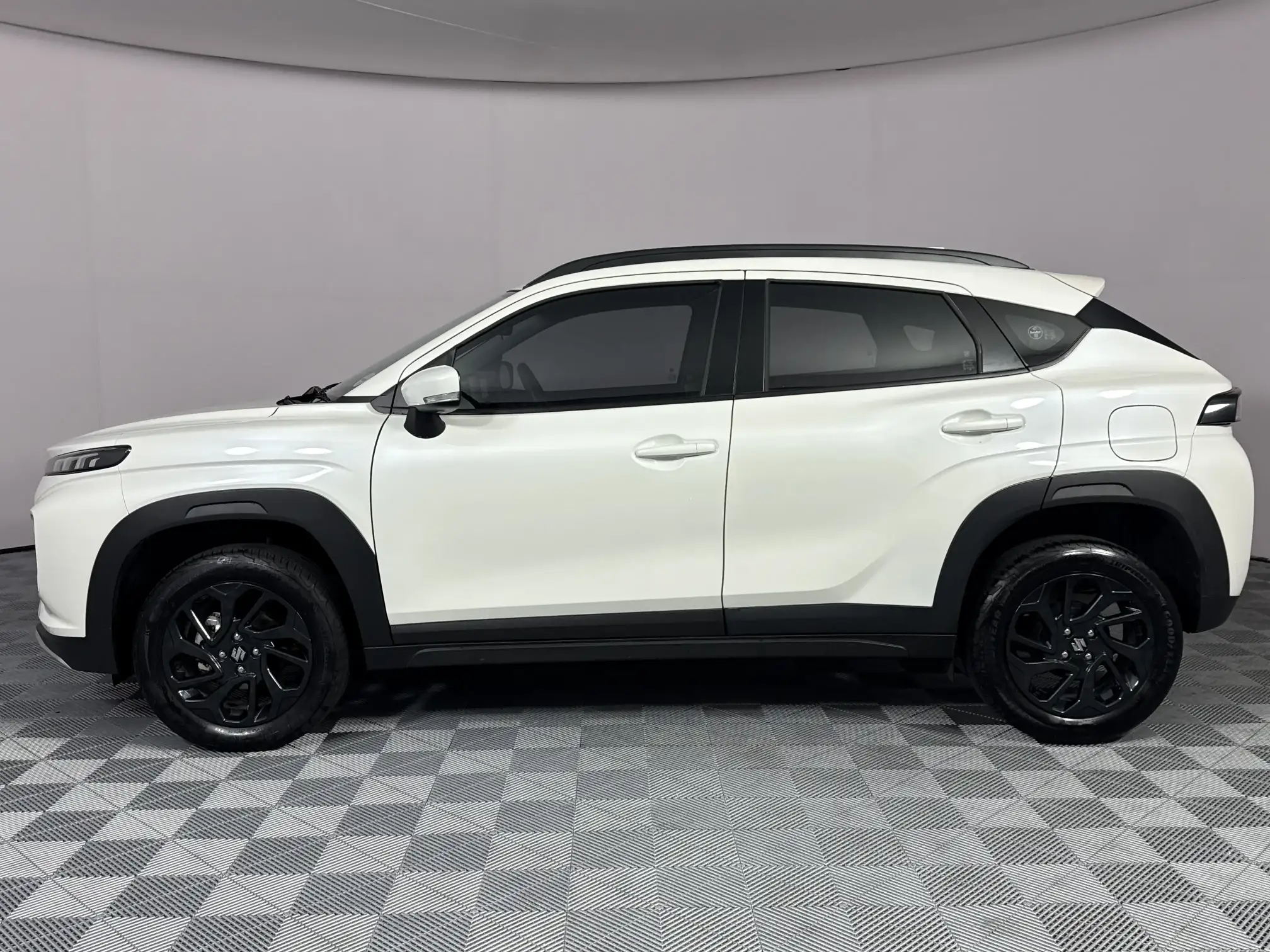 Suzuki Fronx