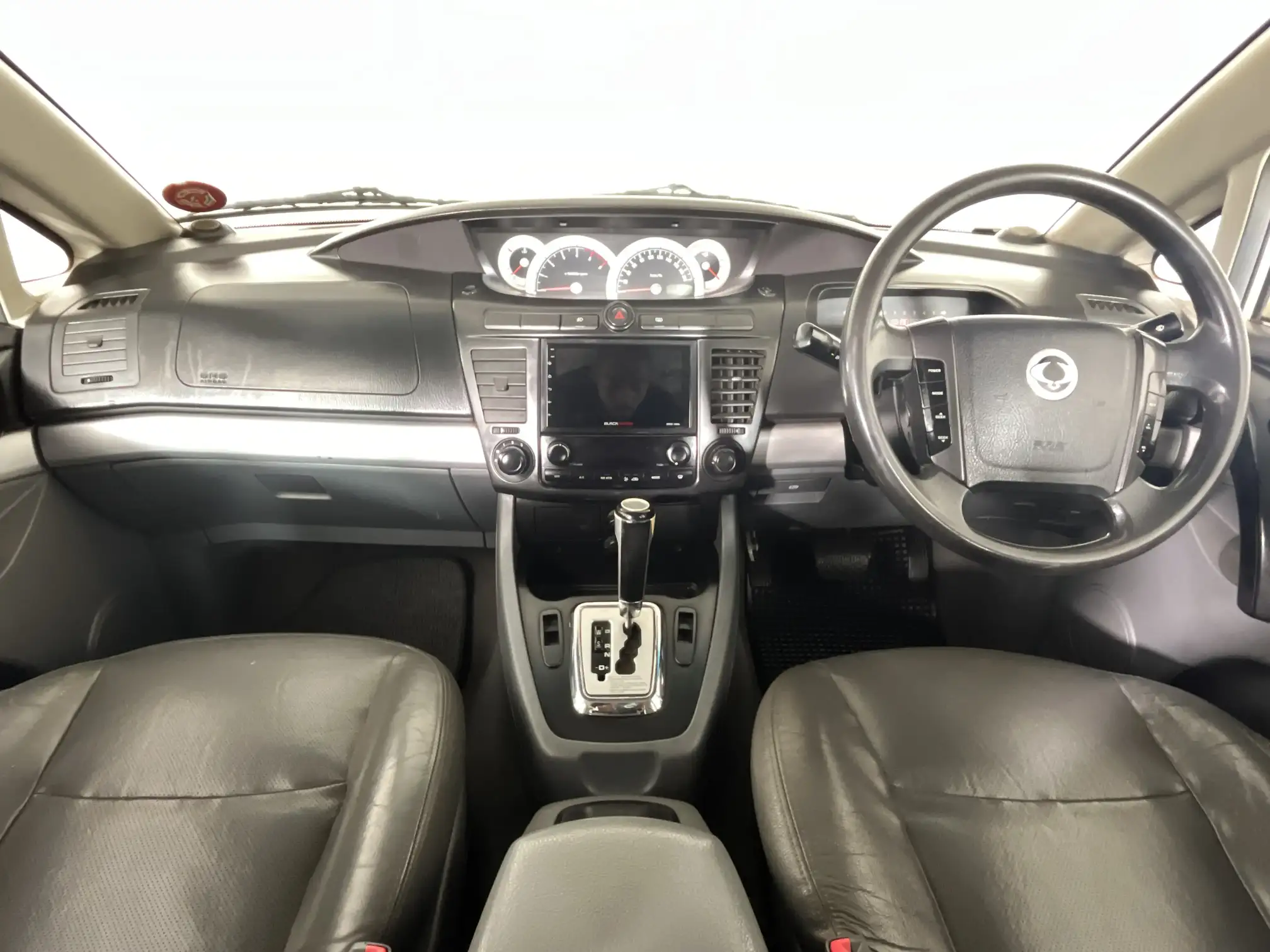 Ssangyong Stavic
