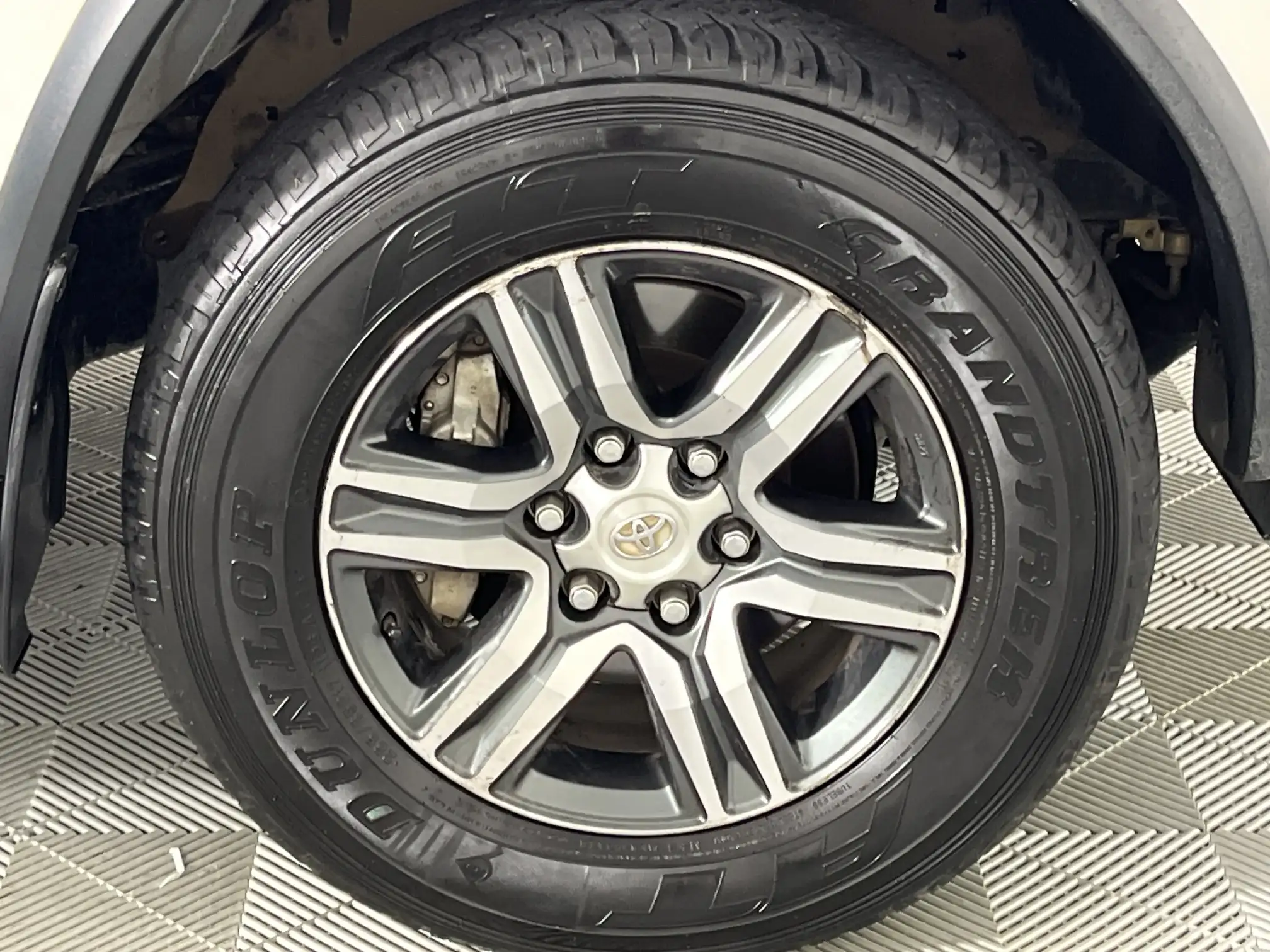 Toyota Fortuner