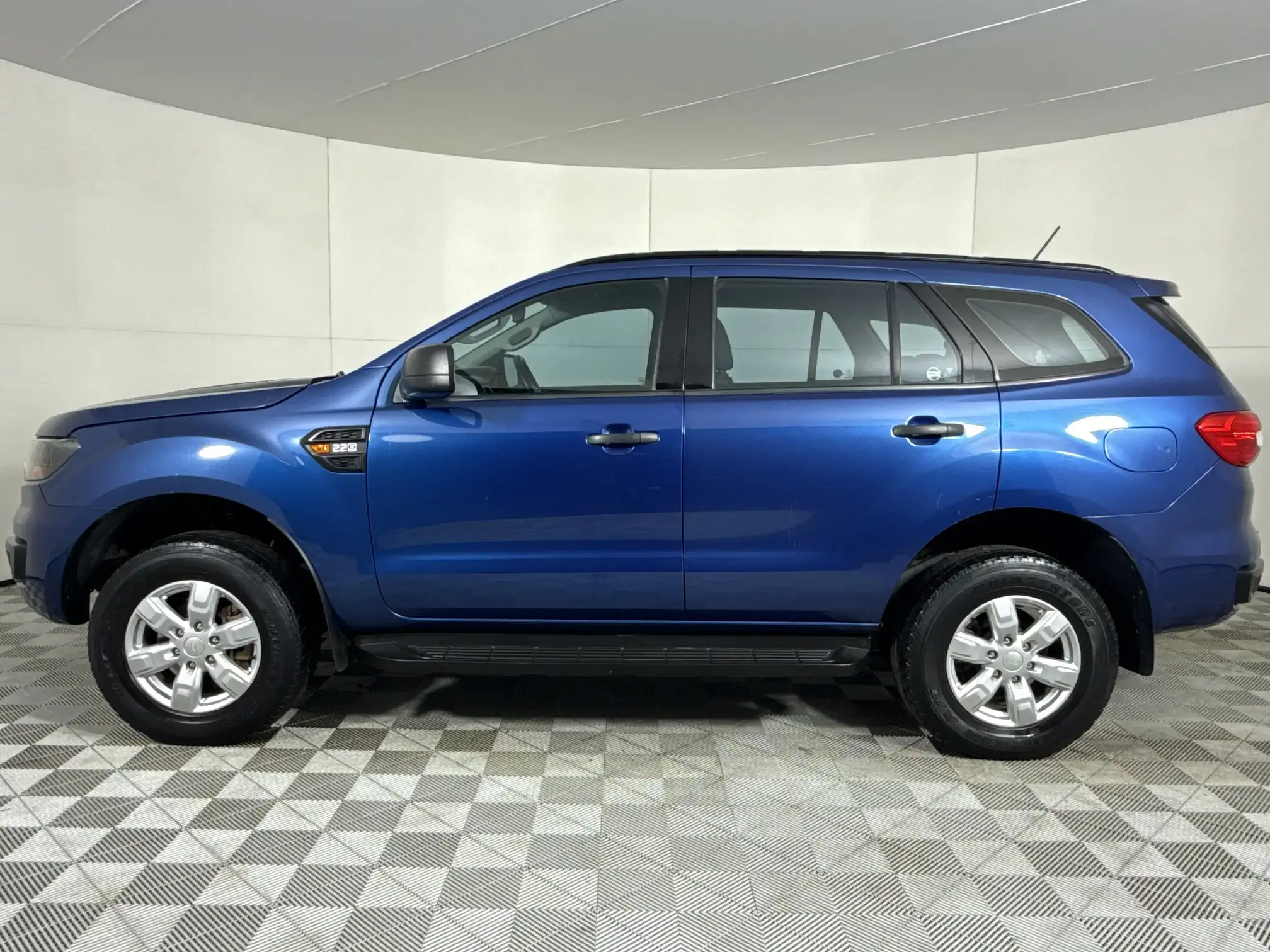 Ford Everest