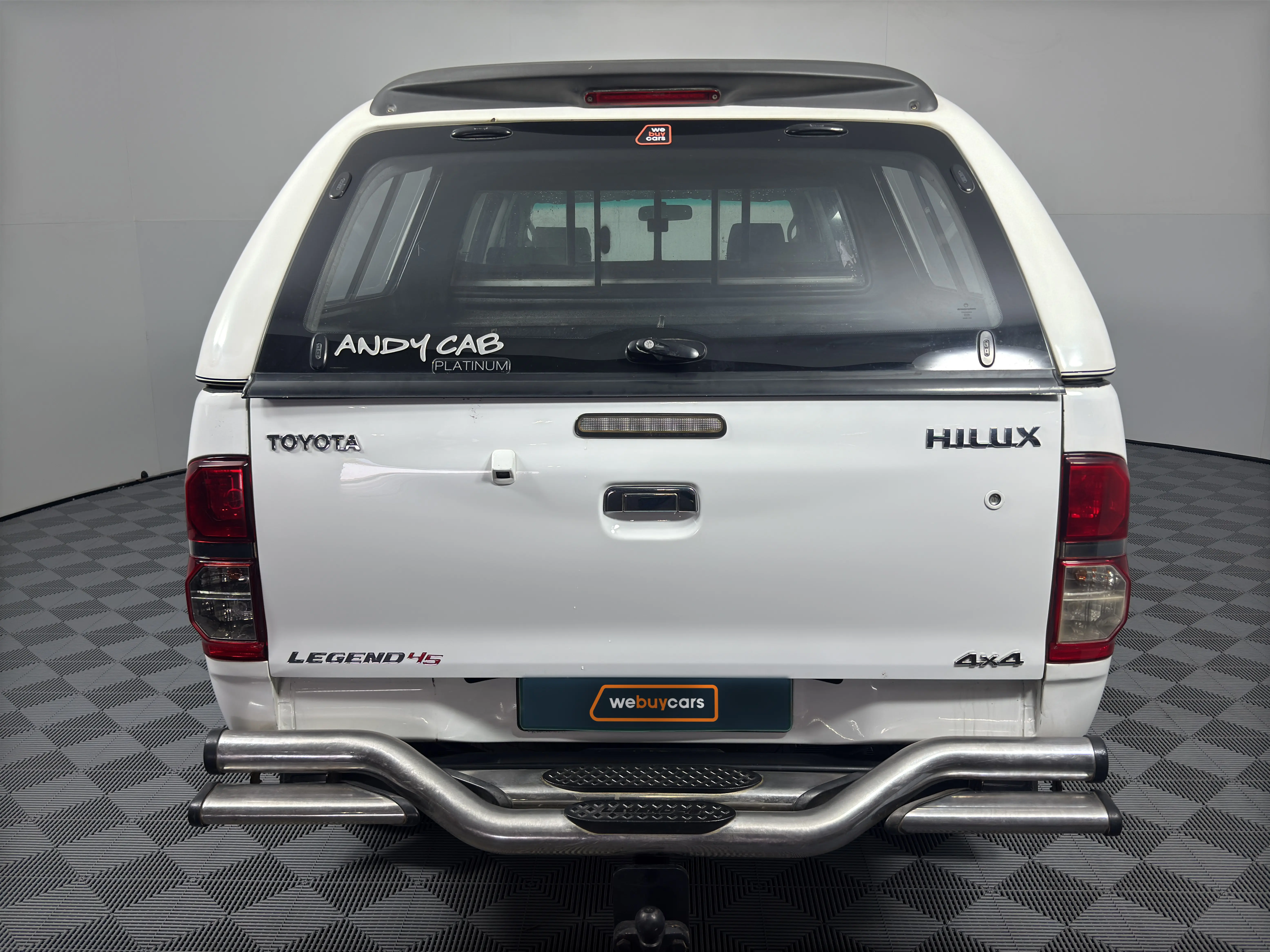 2016 Toyota Hilux 3.0 D-4d Legend 45 4x4 Auto Pick Up Double Cab, photo 5