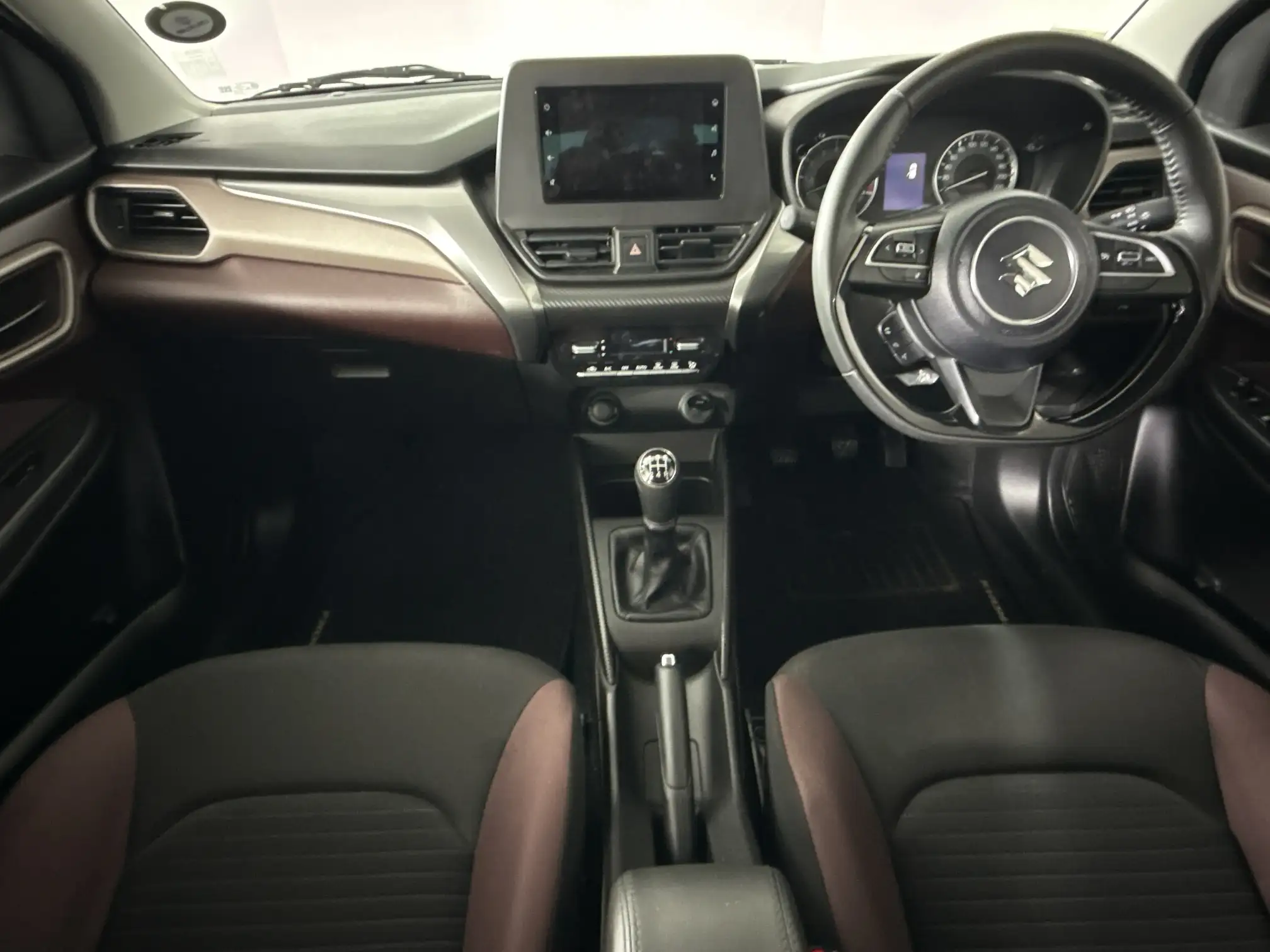 Suzuki Fronx