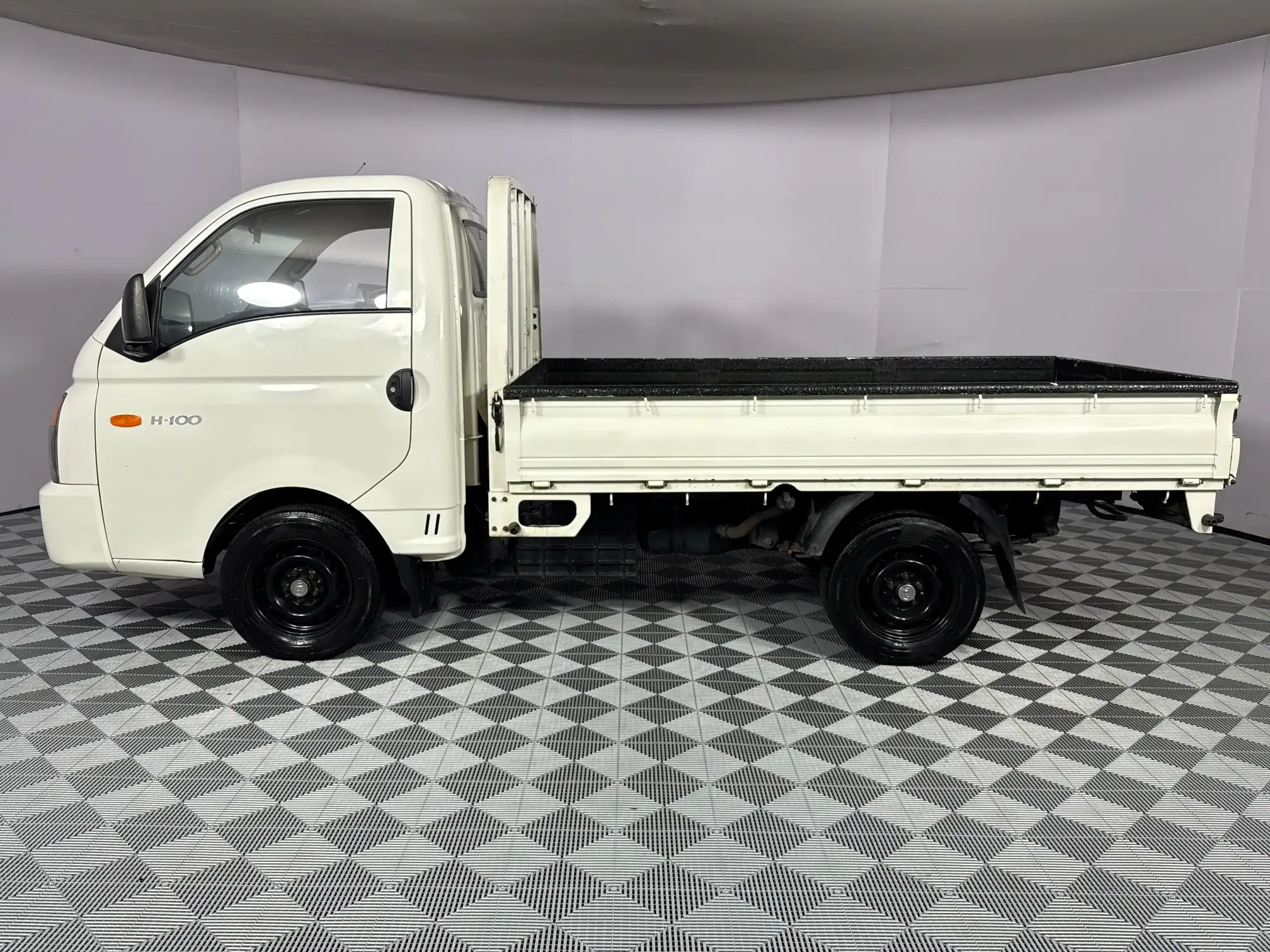 Hyundai H100