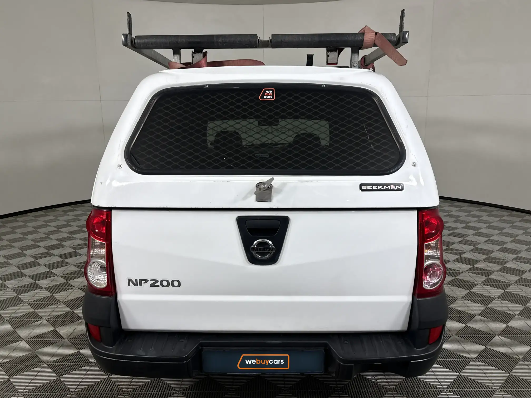 Nissan NP200
