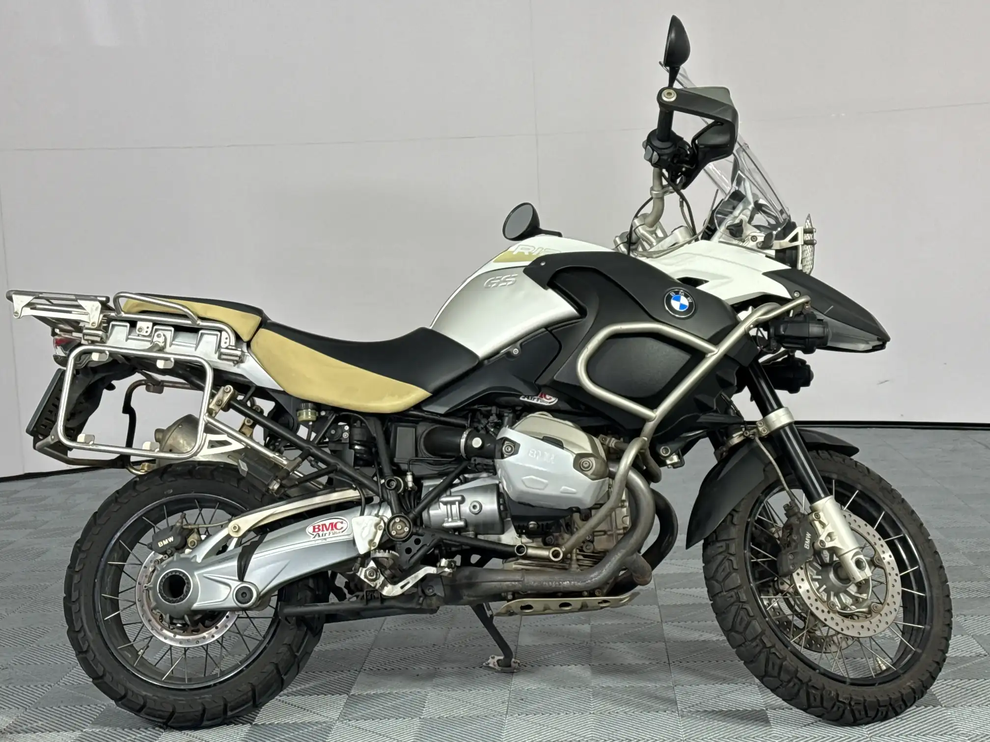 BMW R Series