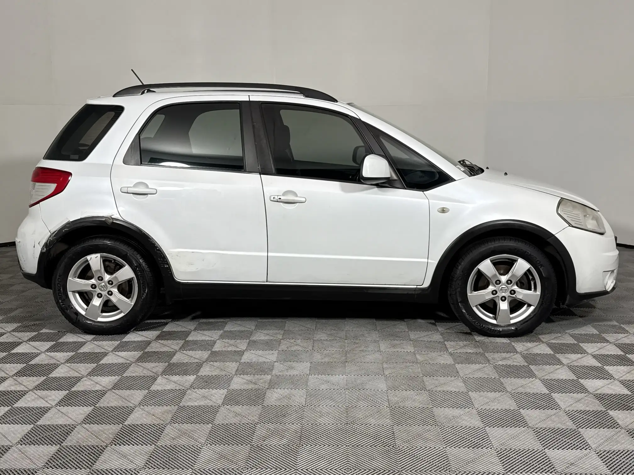 Suzuki SX4
