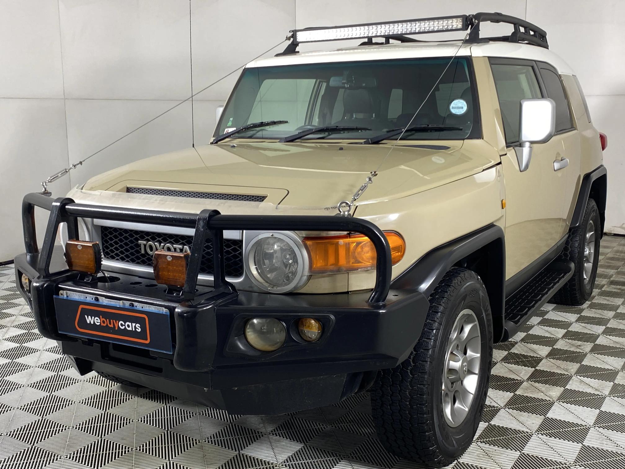 Toyota FJ Cruiser