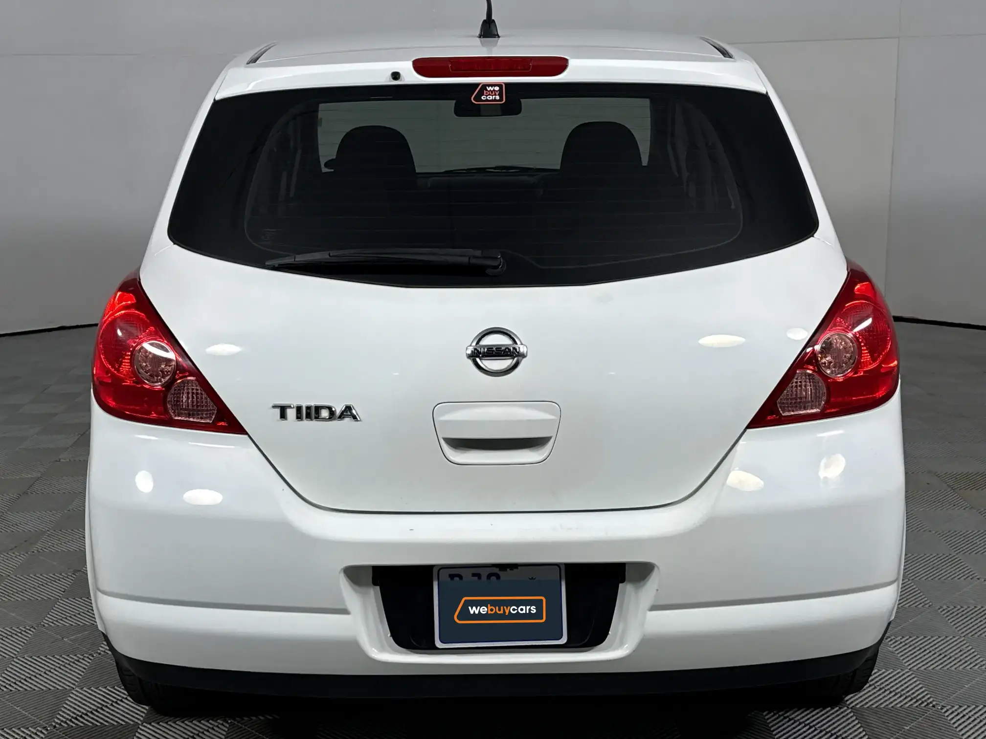 Nissan Tiida