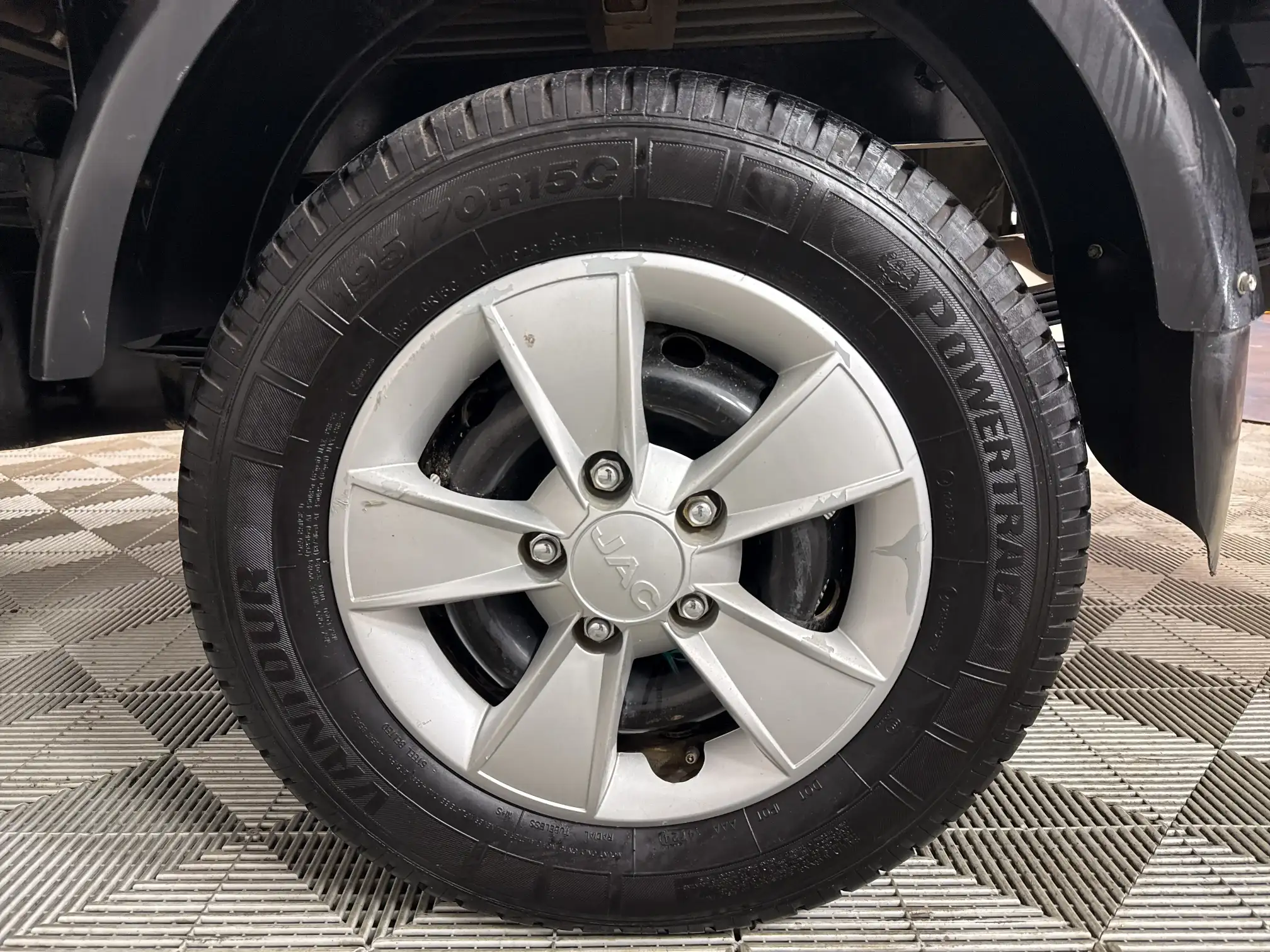 2022 JAC X200 X 200 2.8 TD Double Cab (abs Aircon)