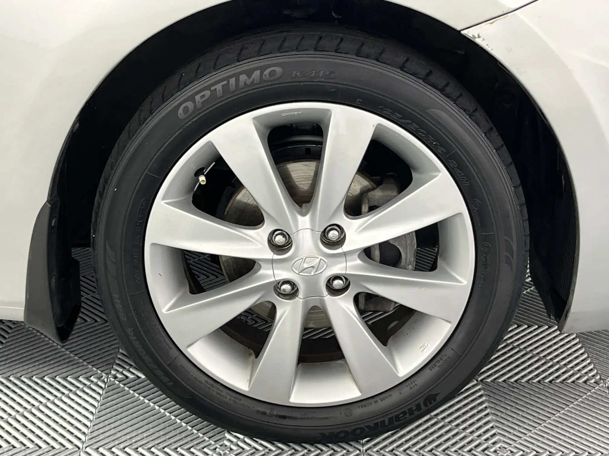 Hyundai Accent