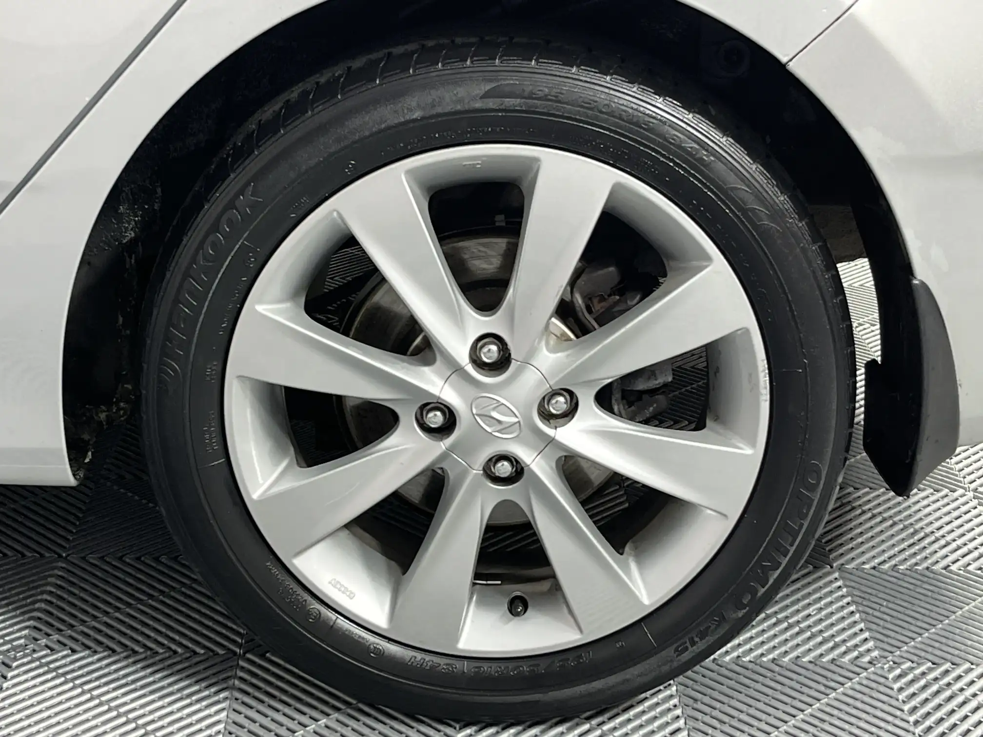 Hyundai Accent