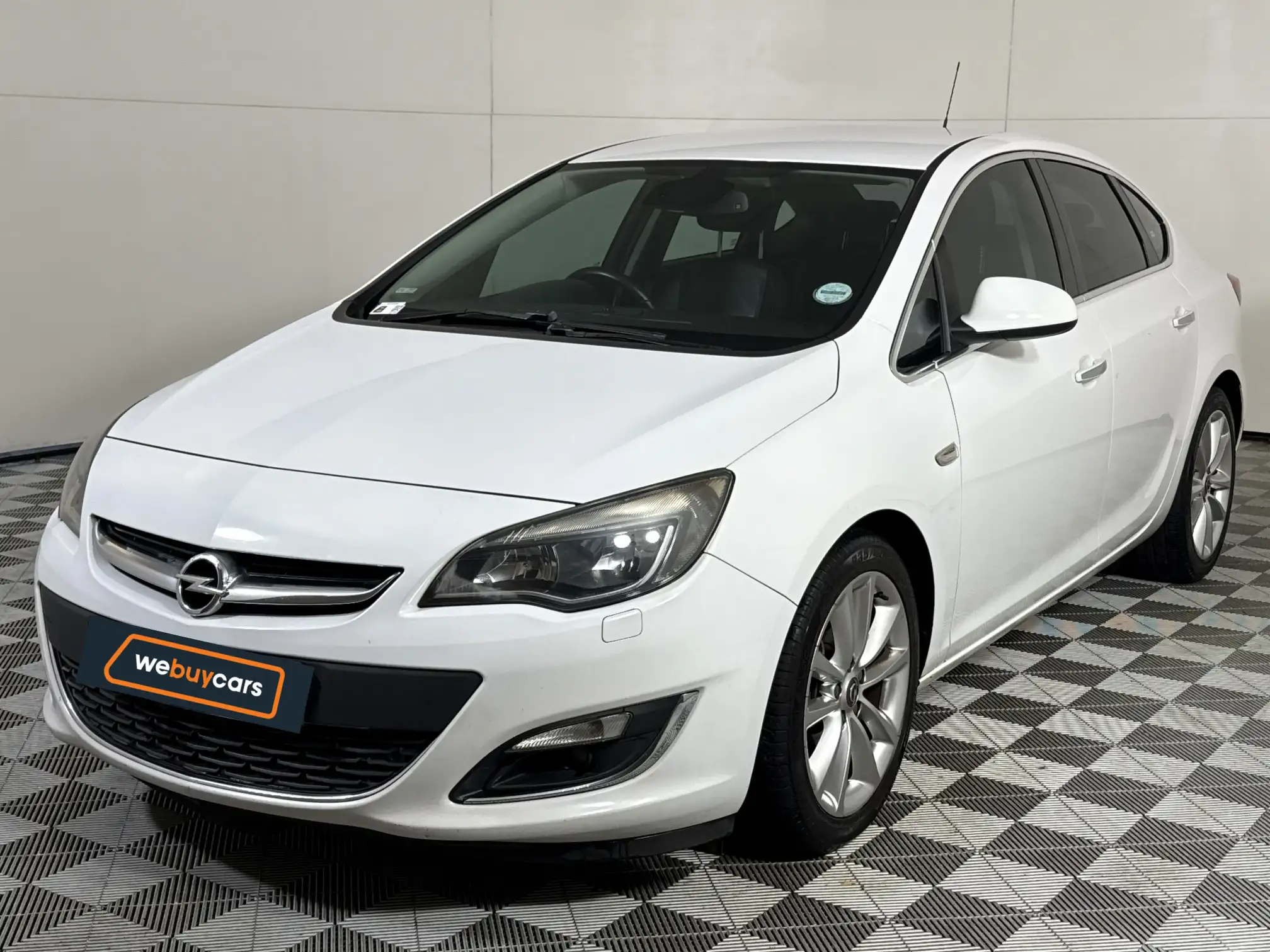 2013 Opel Astra